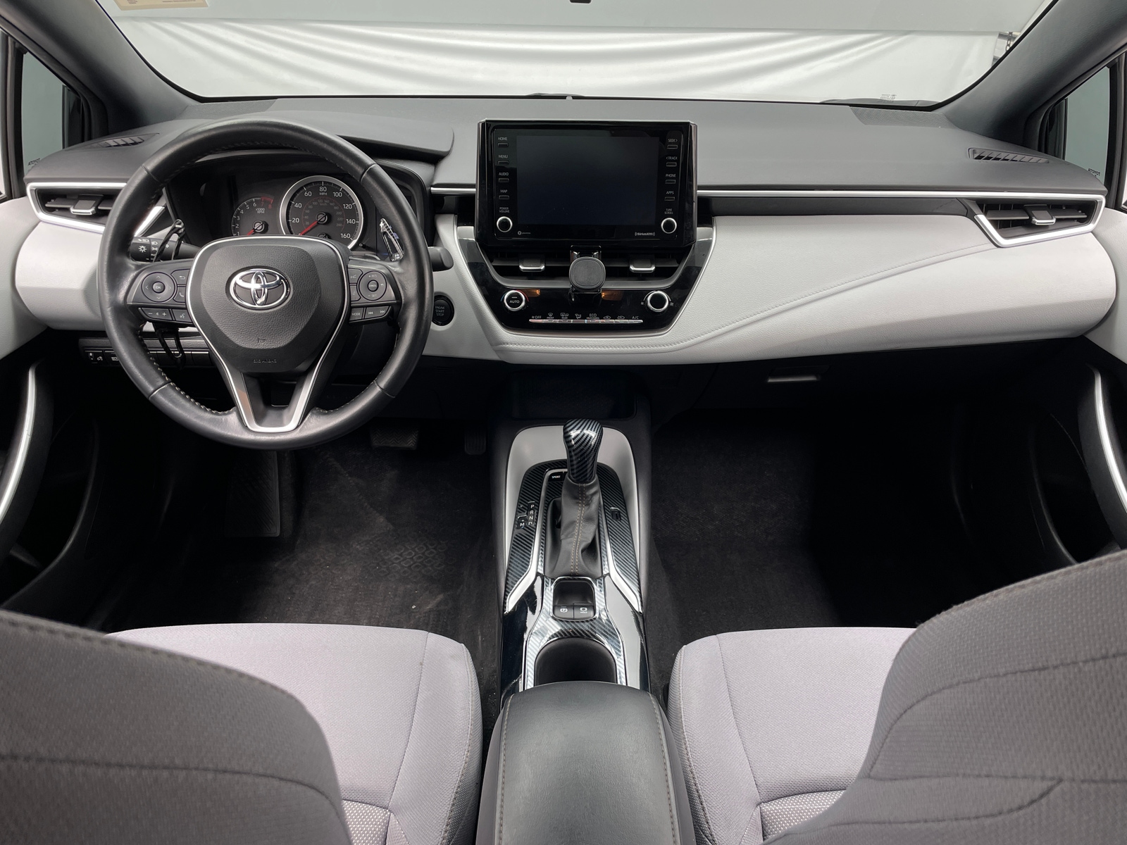 Thumbnail: 2022 Toyota Corolla - 3