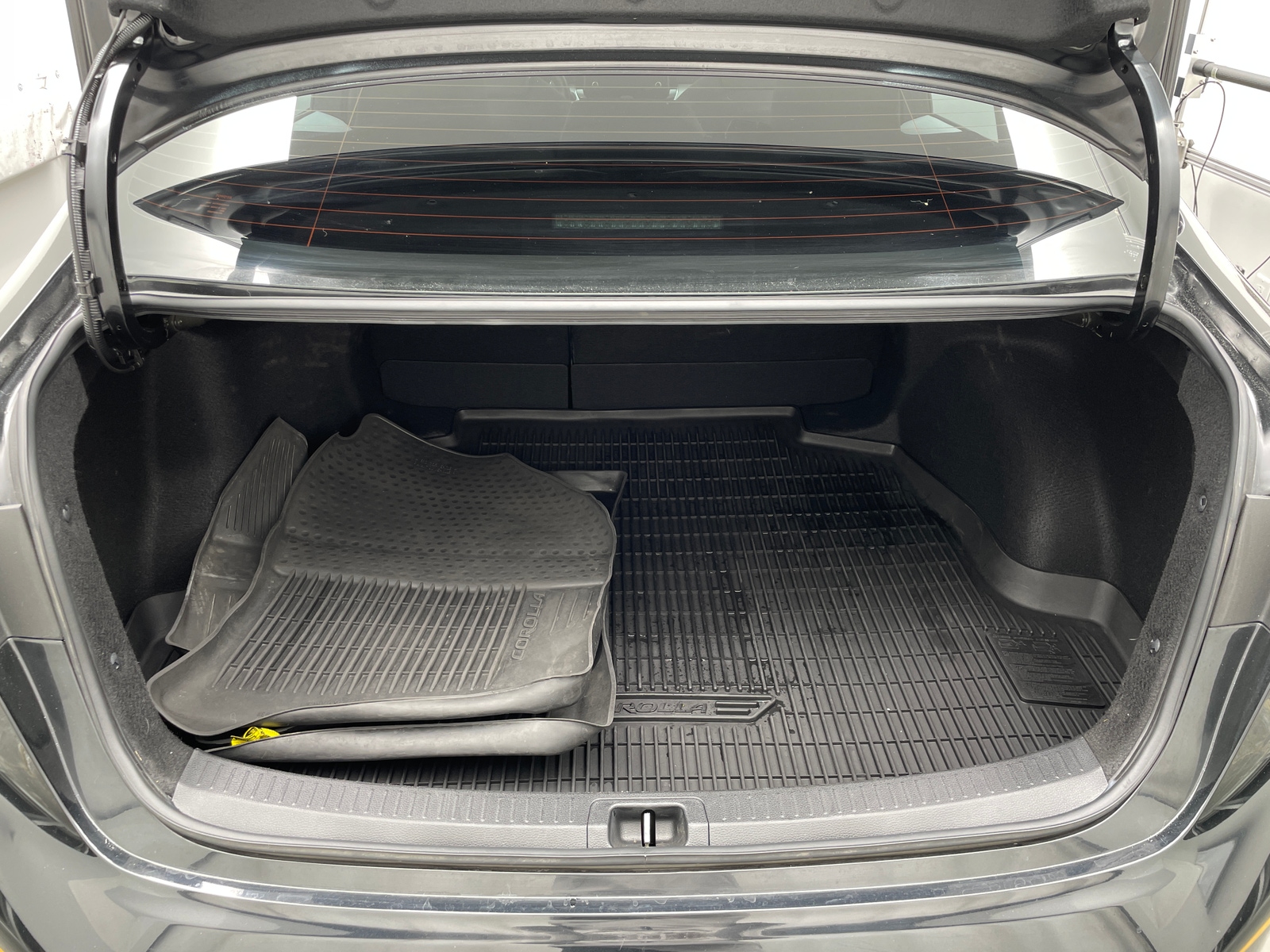 Thumbnail: 2022 Toyota Corolla - 7