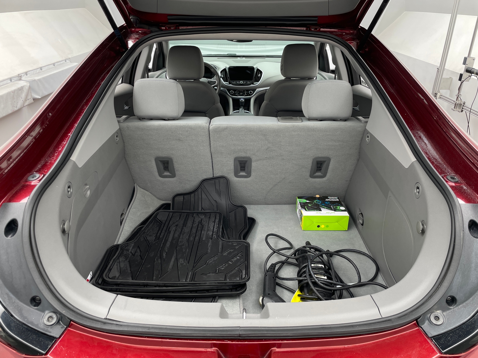 Thumbnail: 2017 Chevrolet Volt - 7