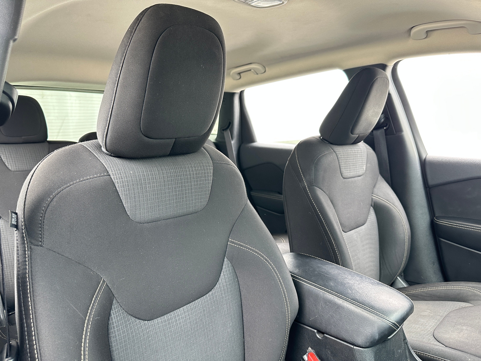 Thumbnail: 2015 Jeep Cherokee - 2