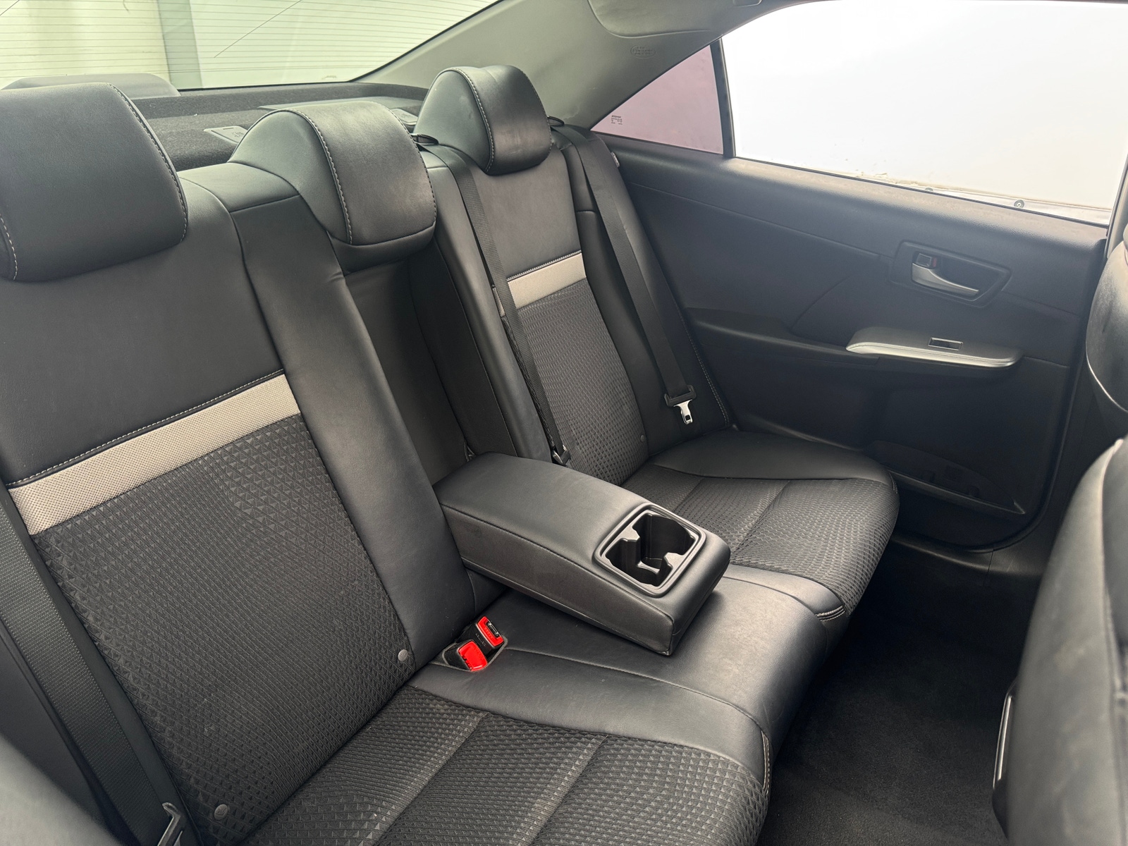 Thumbnail: 2014 Toyota Camry - 6