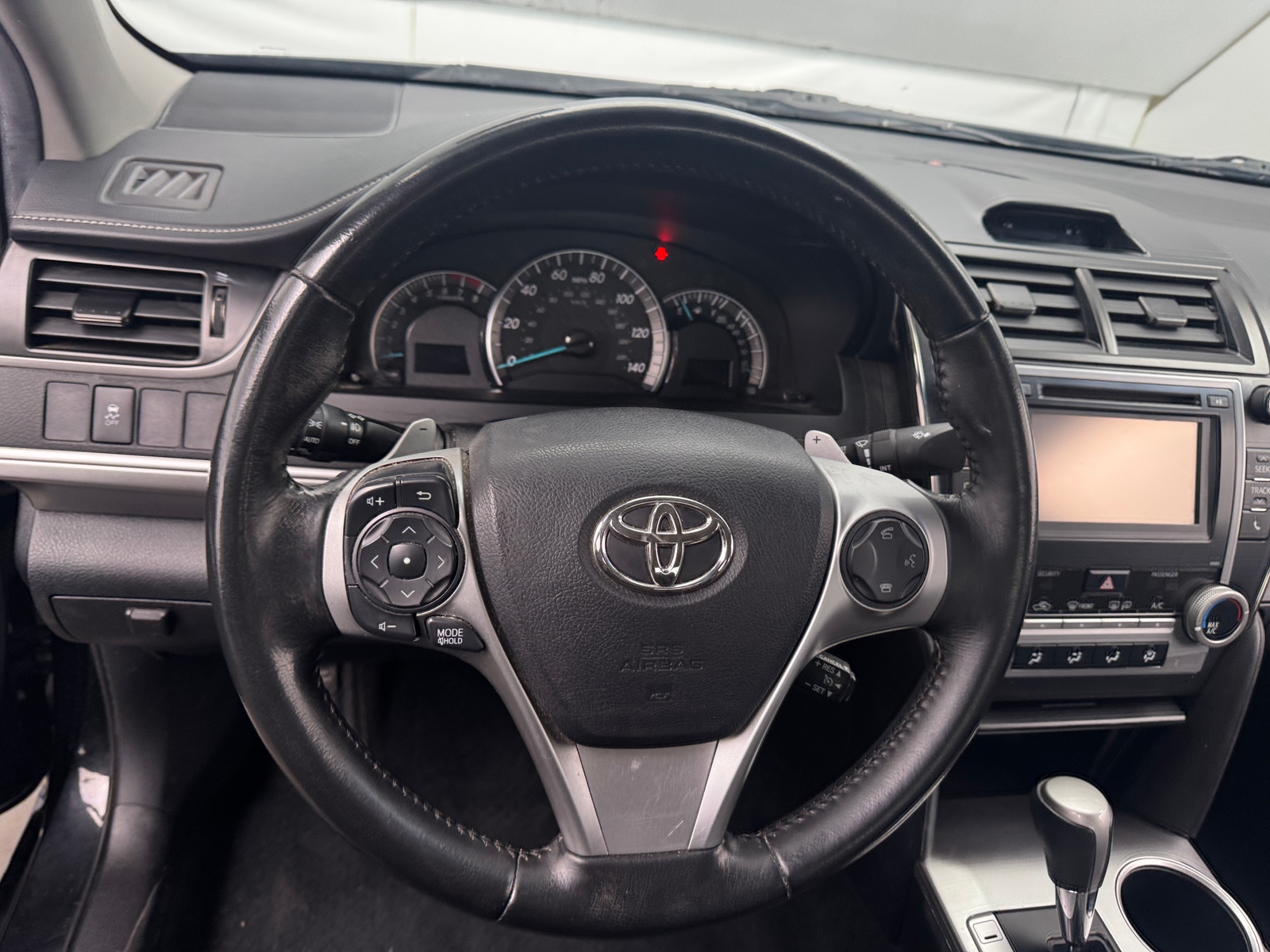 Thumbnail: 2014 Toyota Camry - 5