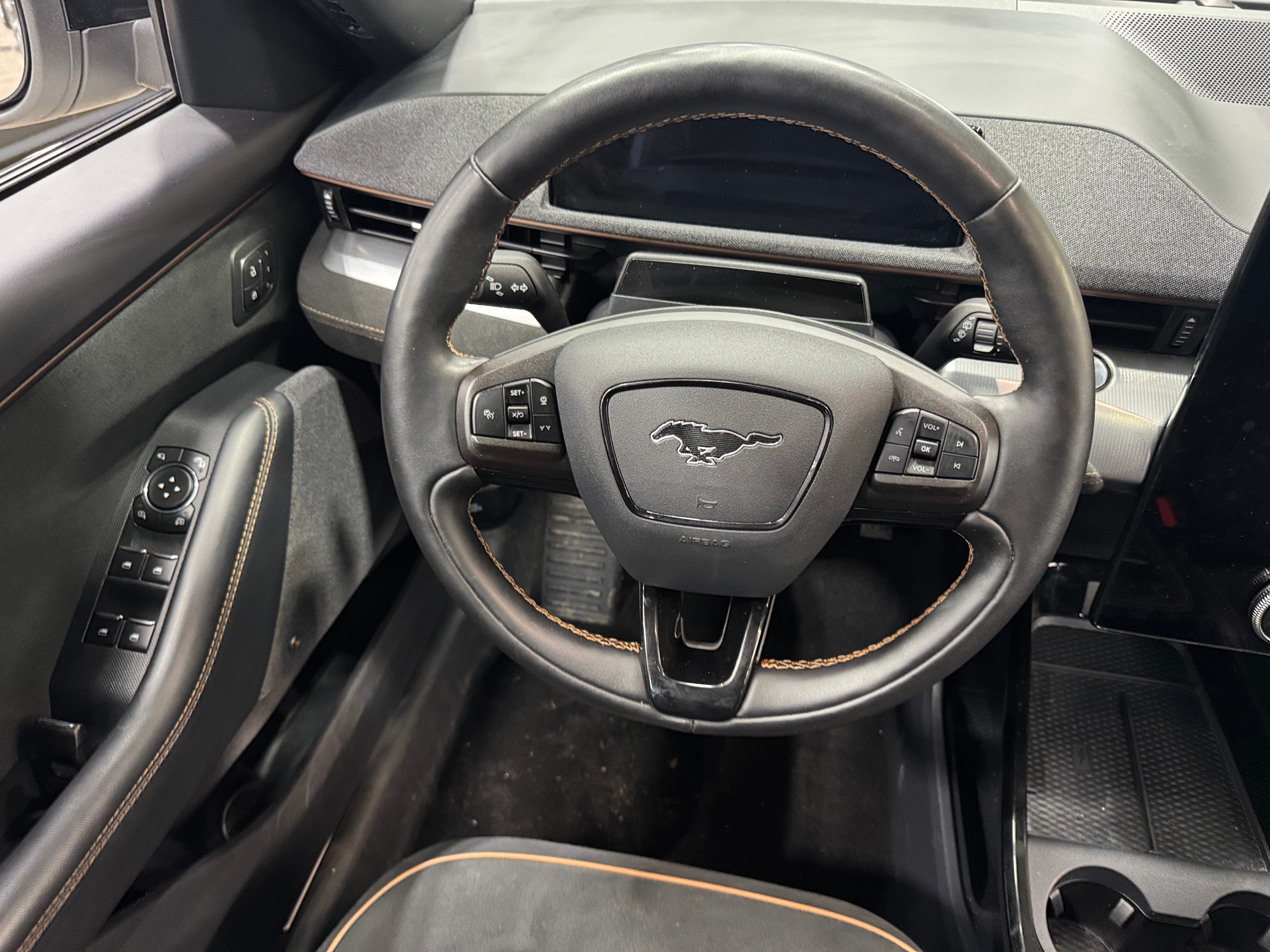 2022 Ford Mustang Mach-E