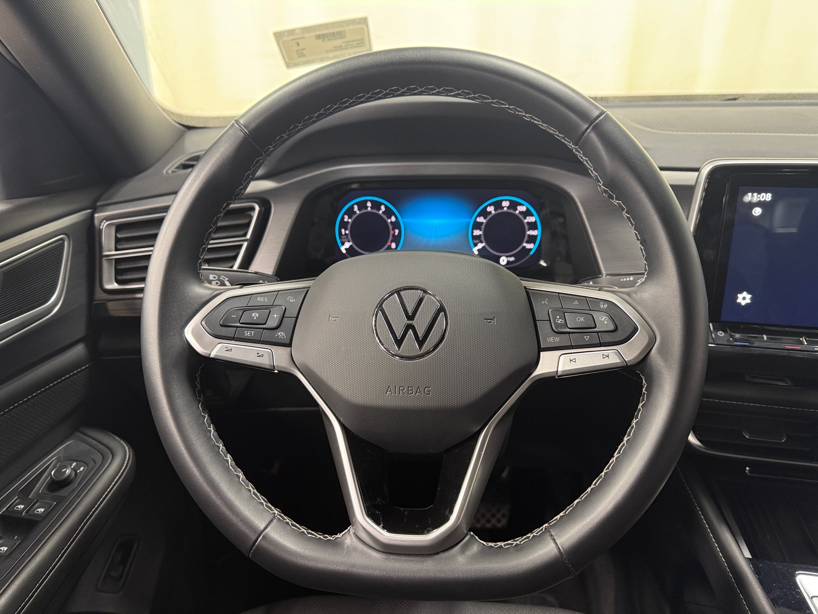 Thumbnail: 2025 Volkswagen Atlas - 4