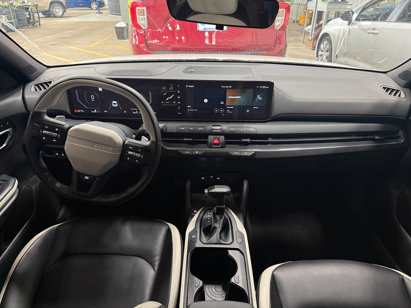 Thumbnail: 2025 Kia K4 - 2