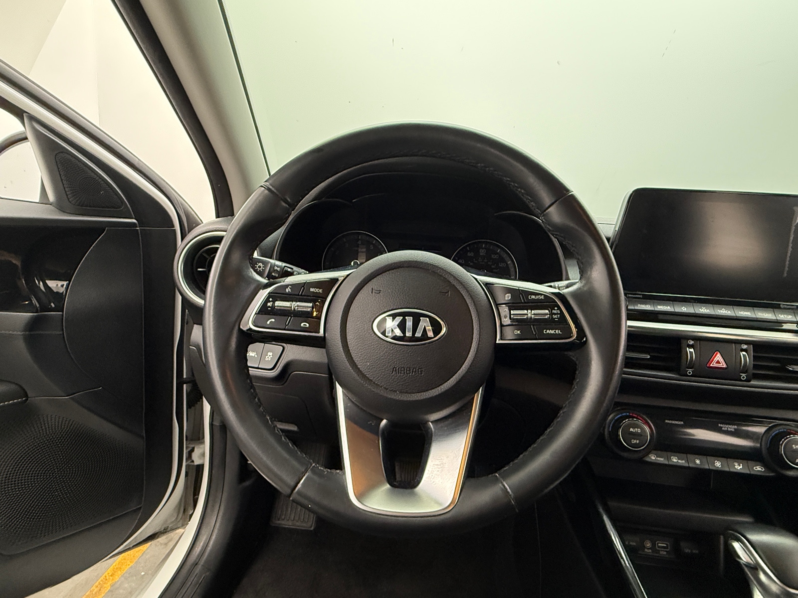 Thumbnail: 2019 Kia Forte - 5