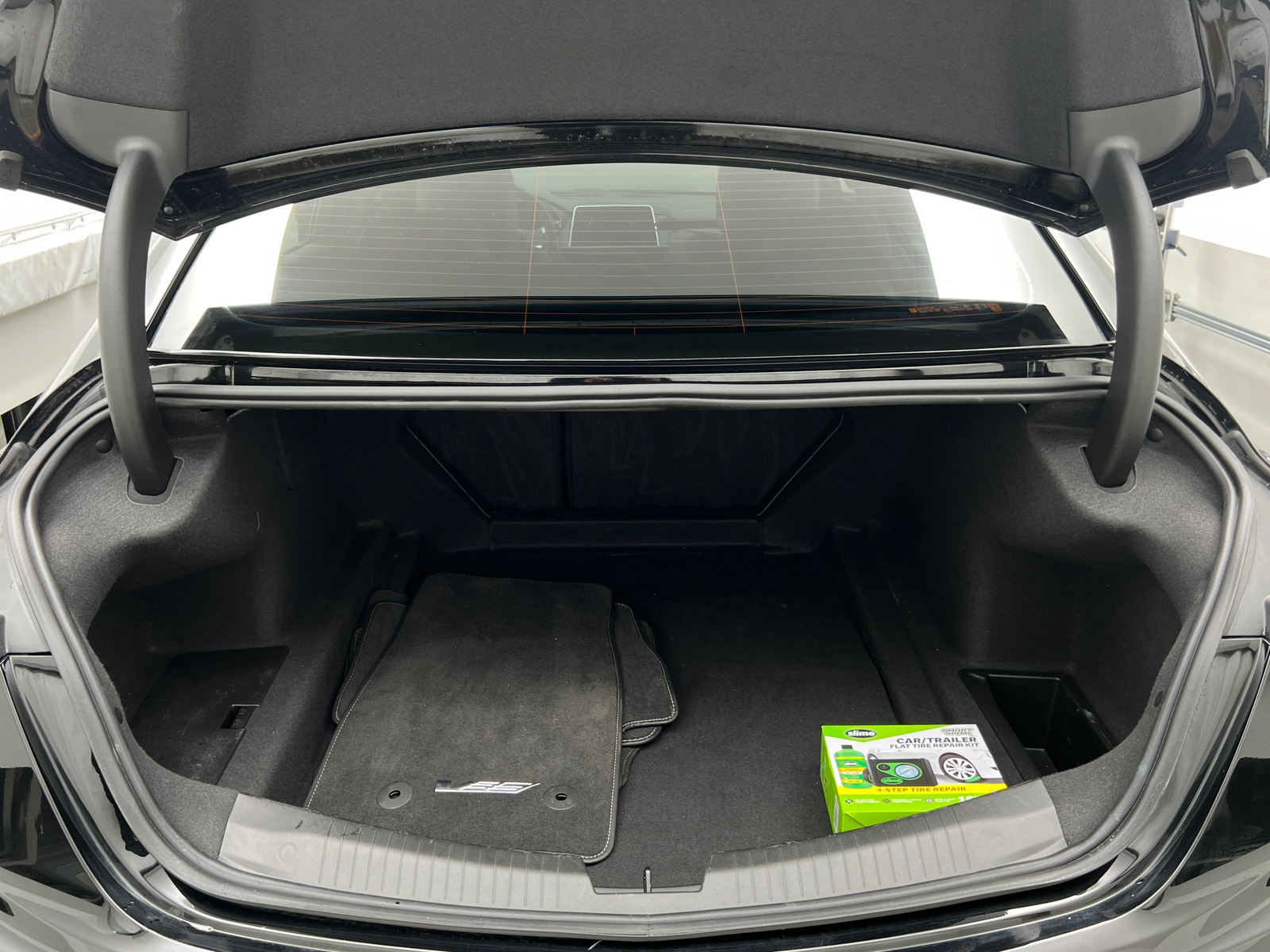 Thumbnail: 2024 Cadillac CT5 - 6