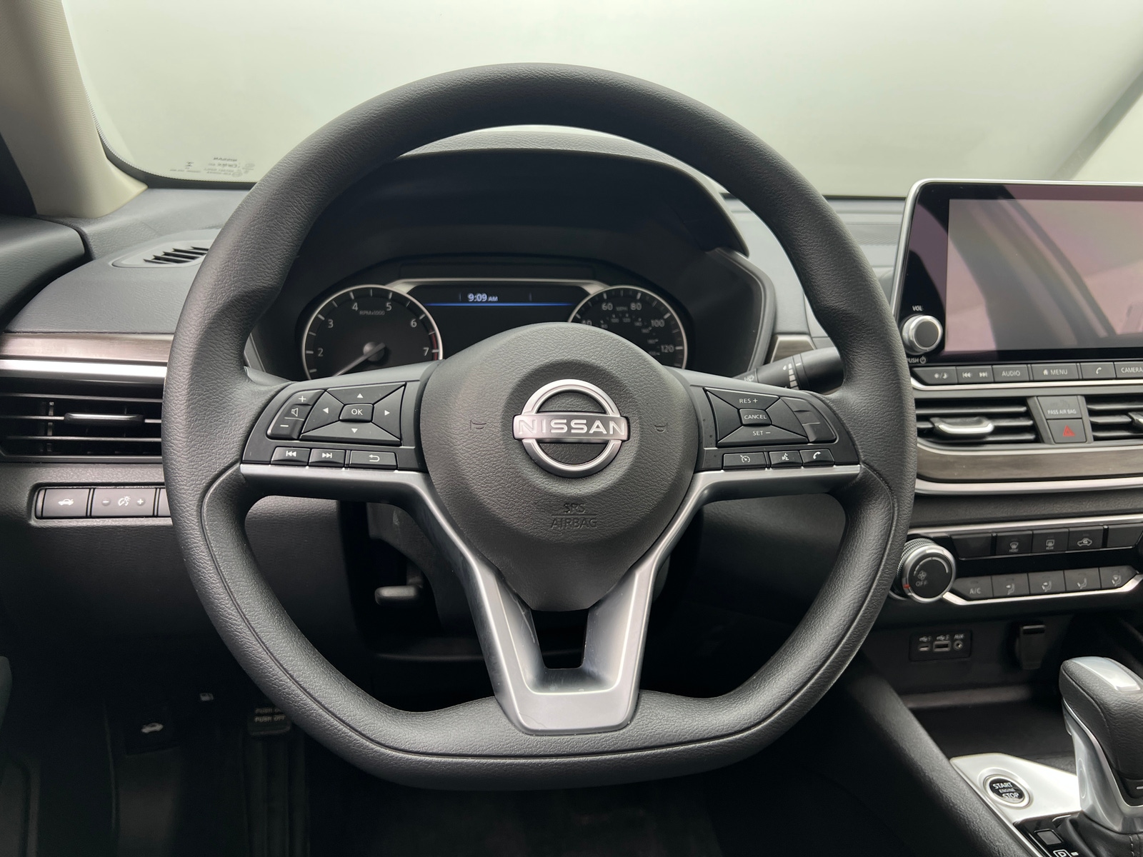 Thumbnail: 2025 Nissan Altima - 5