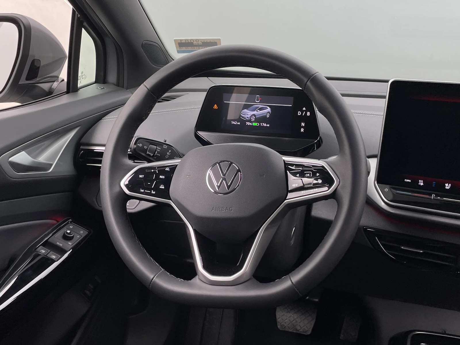 Thumbnail: 2024 Volkswagen ID.4 - 4