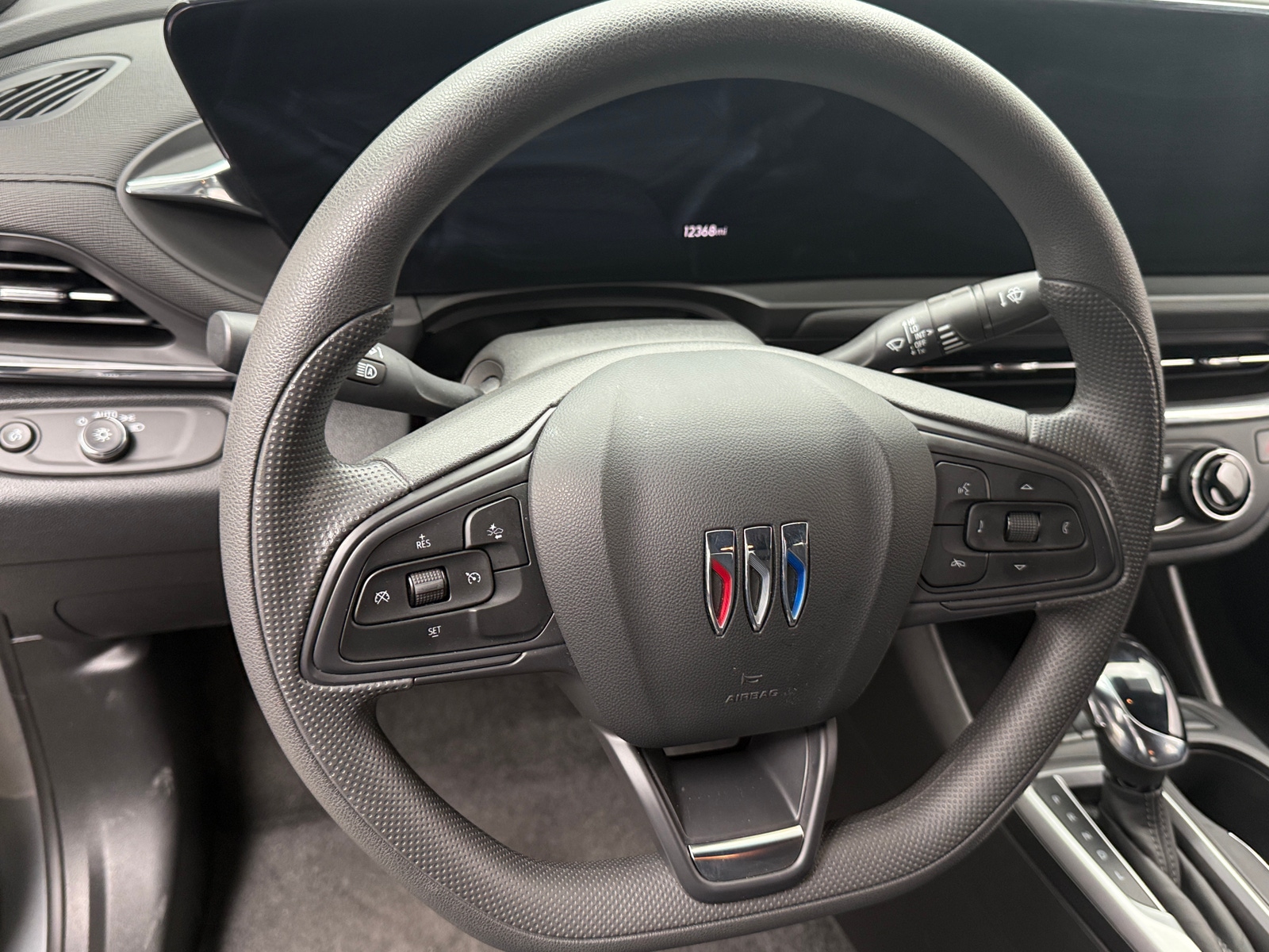 Thumbnail: 2025 Buick Envista - 4