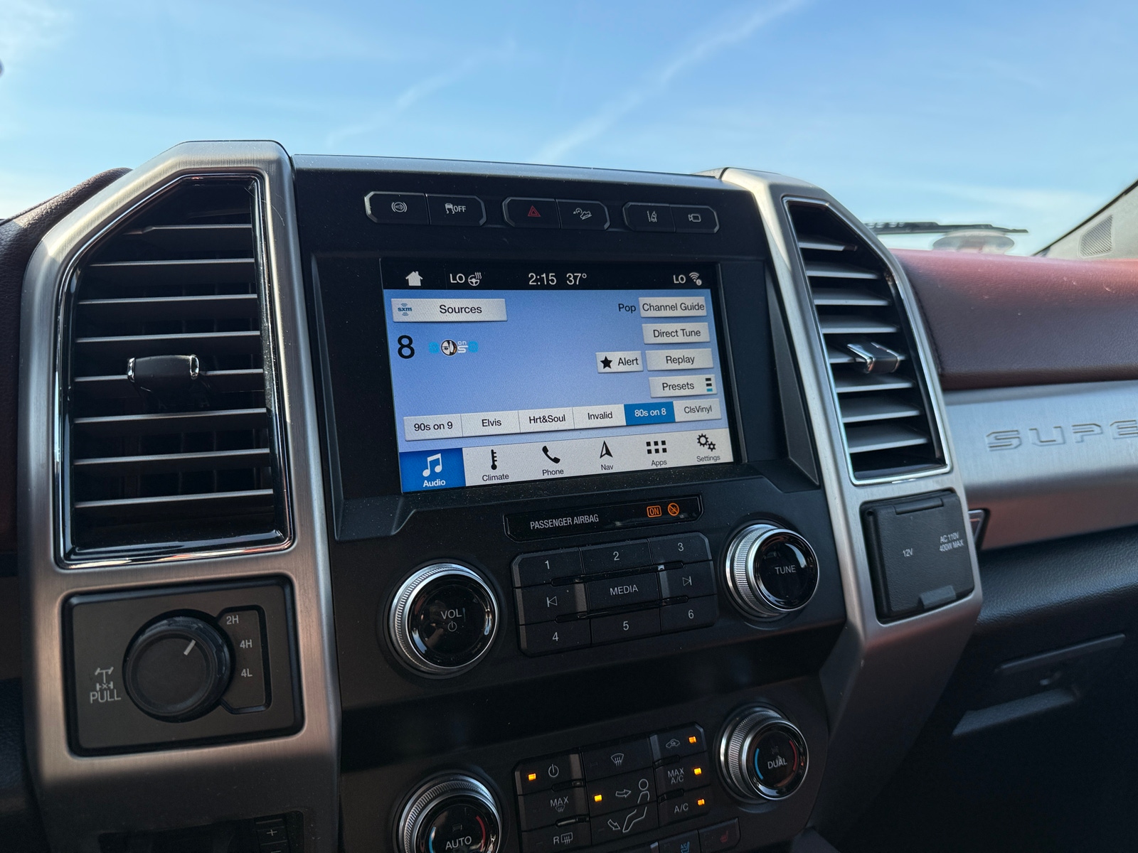 Thumbnail: 2019 Ford Econoline - 3