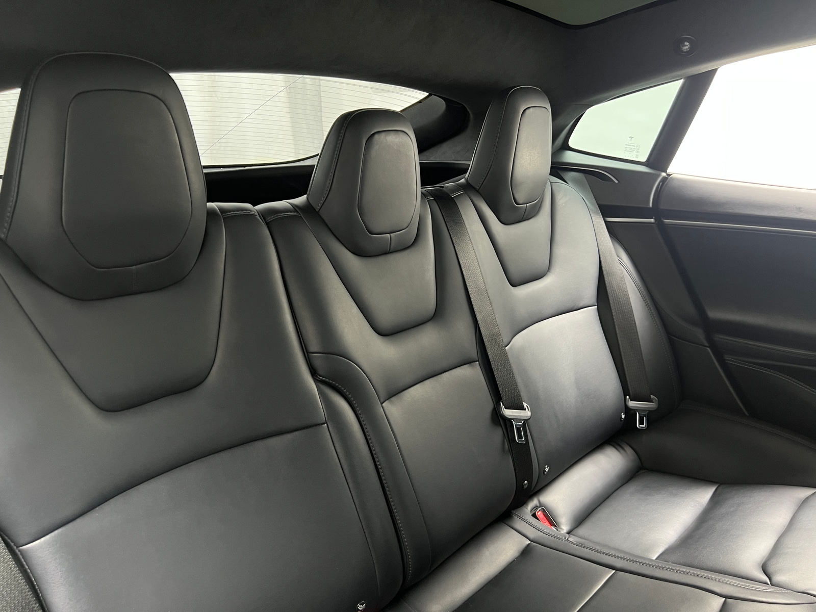 Thumbnail: 2020 Tesla Model S - 5