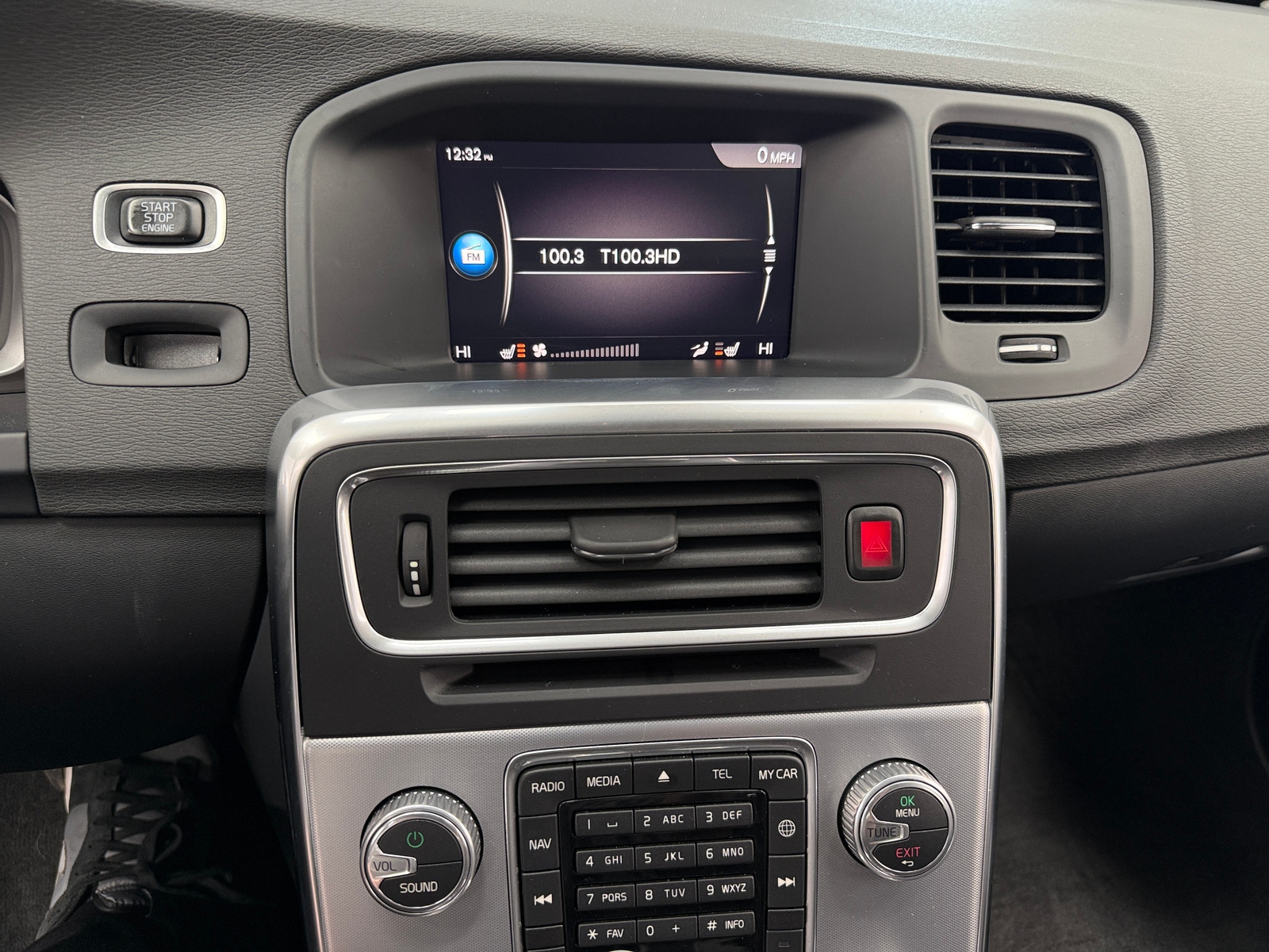 Thumbnail: 2018 Volvo S60 - 3