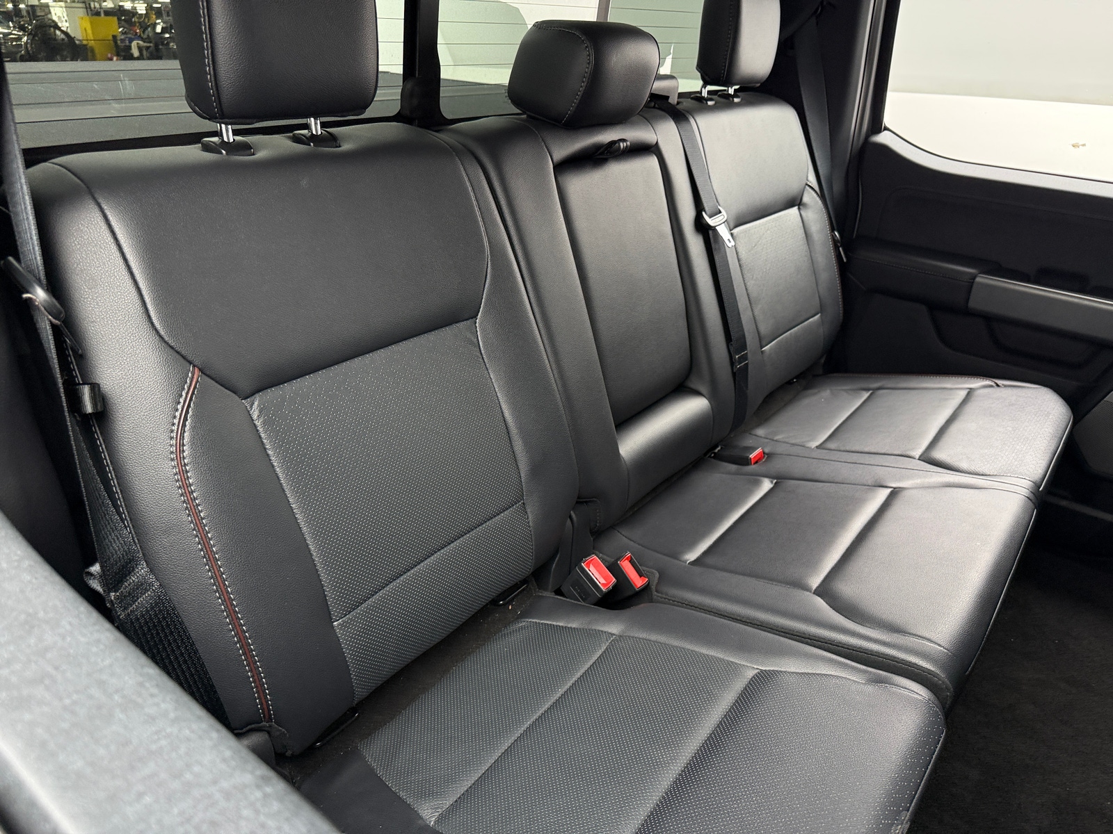 Thumbnail: 2022 Ford Econoline - 5