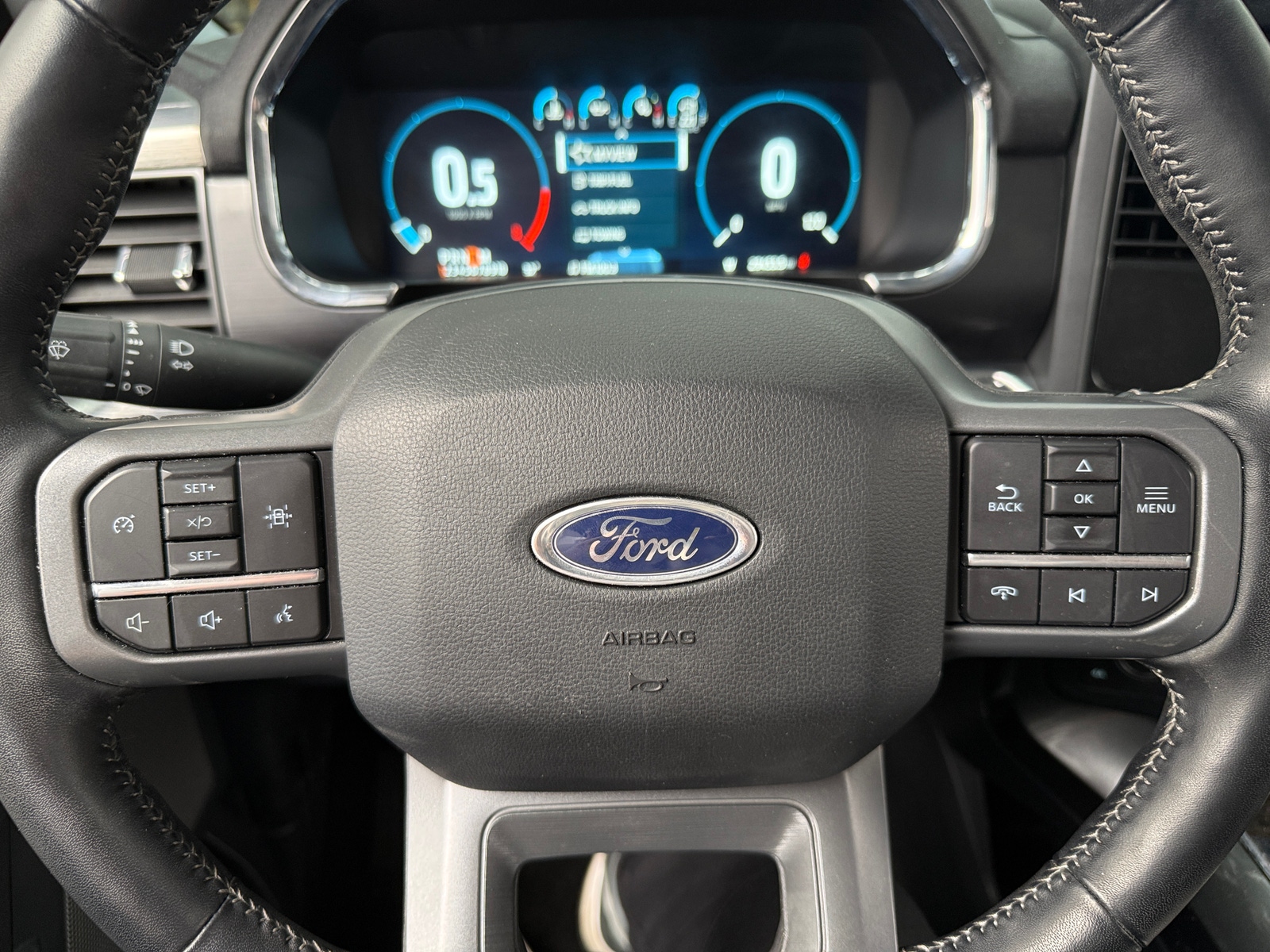 Thumbnail: 2022 Ford Econoline - 4