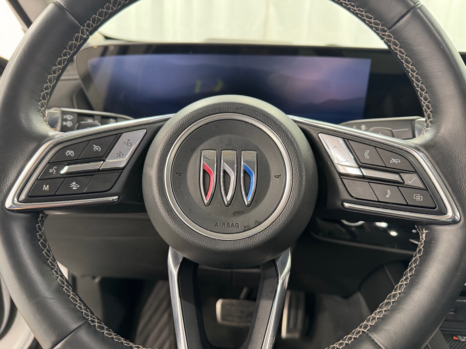 Thumbnail: 2024 Buick Envision - 4