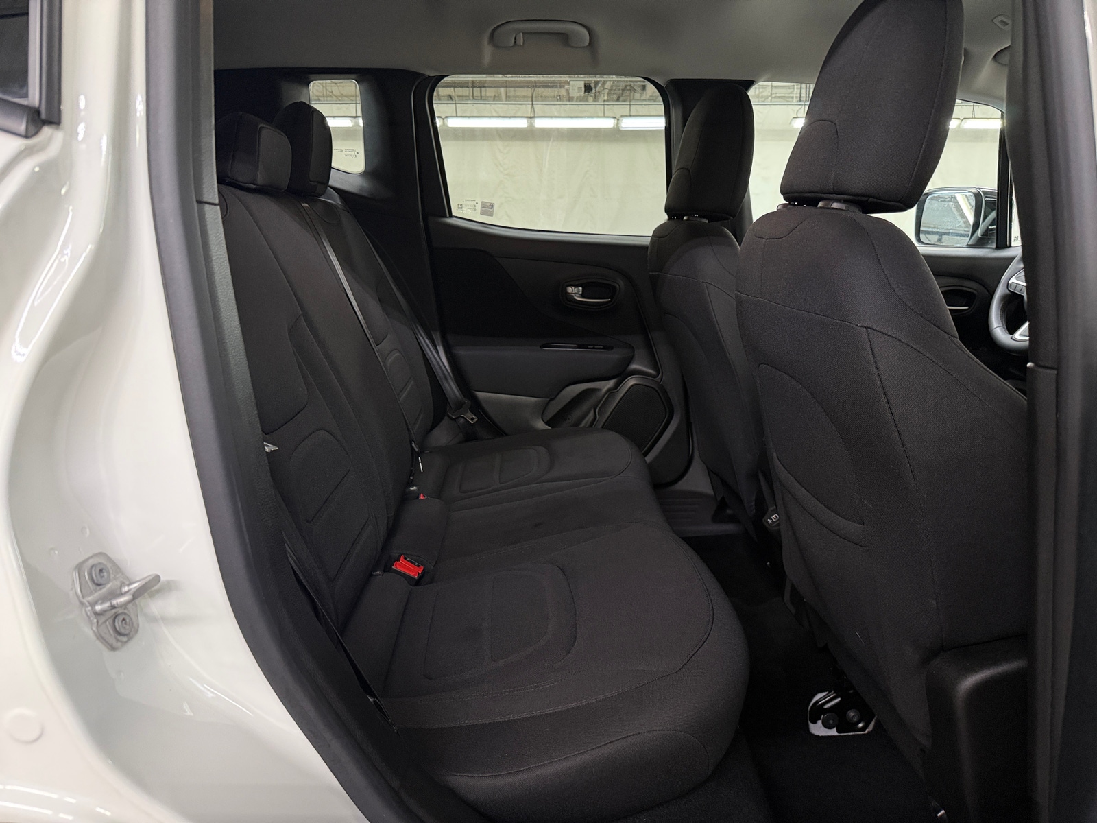 Thumbnail: 2021 Jeep Renegade - 6