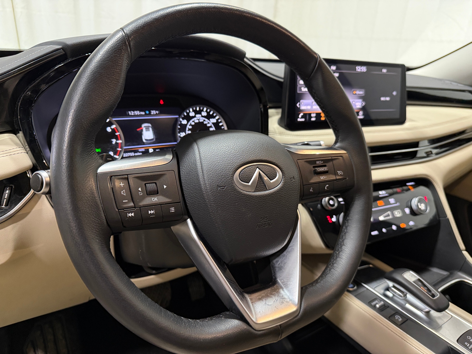 Thumbnail: 2025 INFINITI QX60 - 4