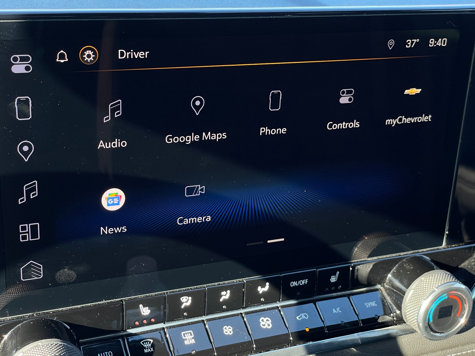 Thumbnail: 2023 Chevrolet Colorado - 4