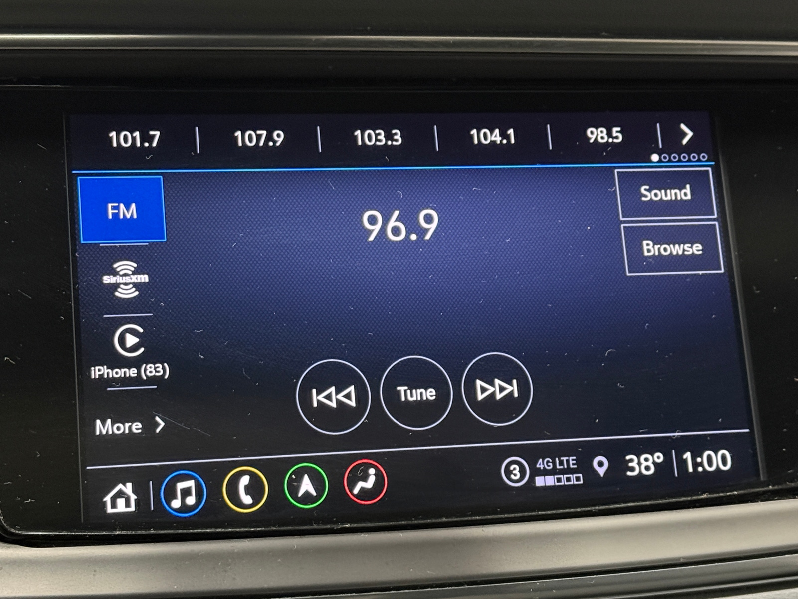 Thumbnail: 2023 Buick Enclave - 3