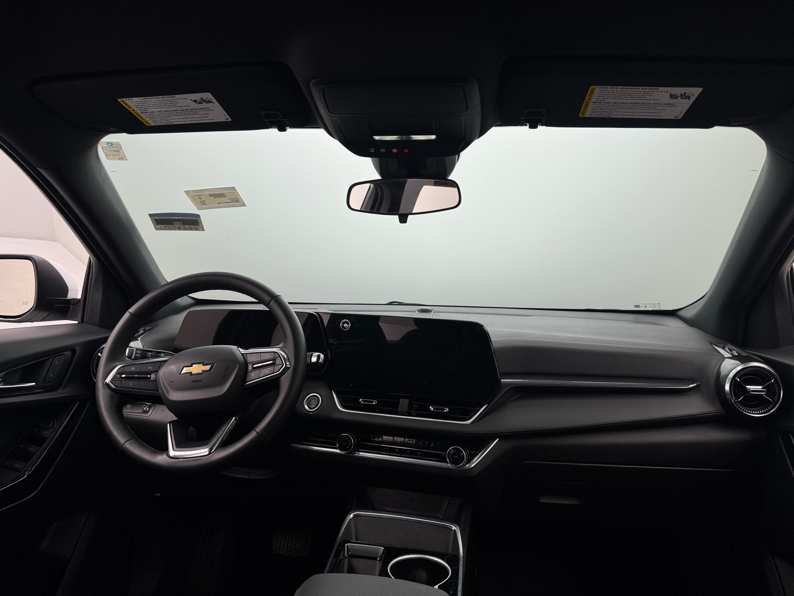 Thumbnail: 2025 Chevrolet Equinox - 3