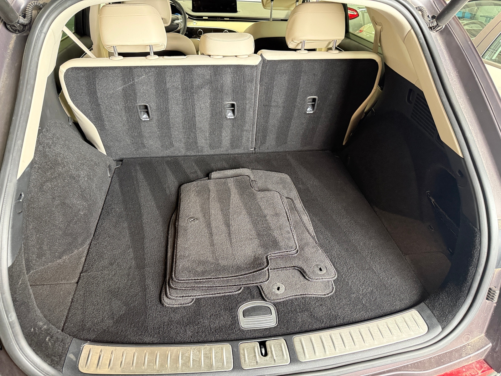 Thumbnail: 2023 Genesis GV70 - 6