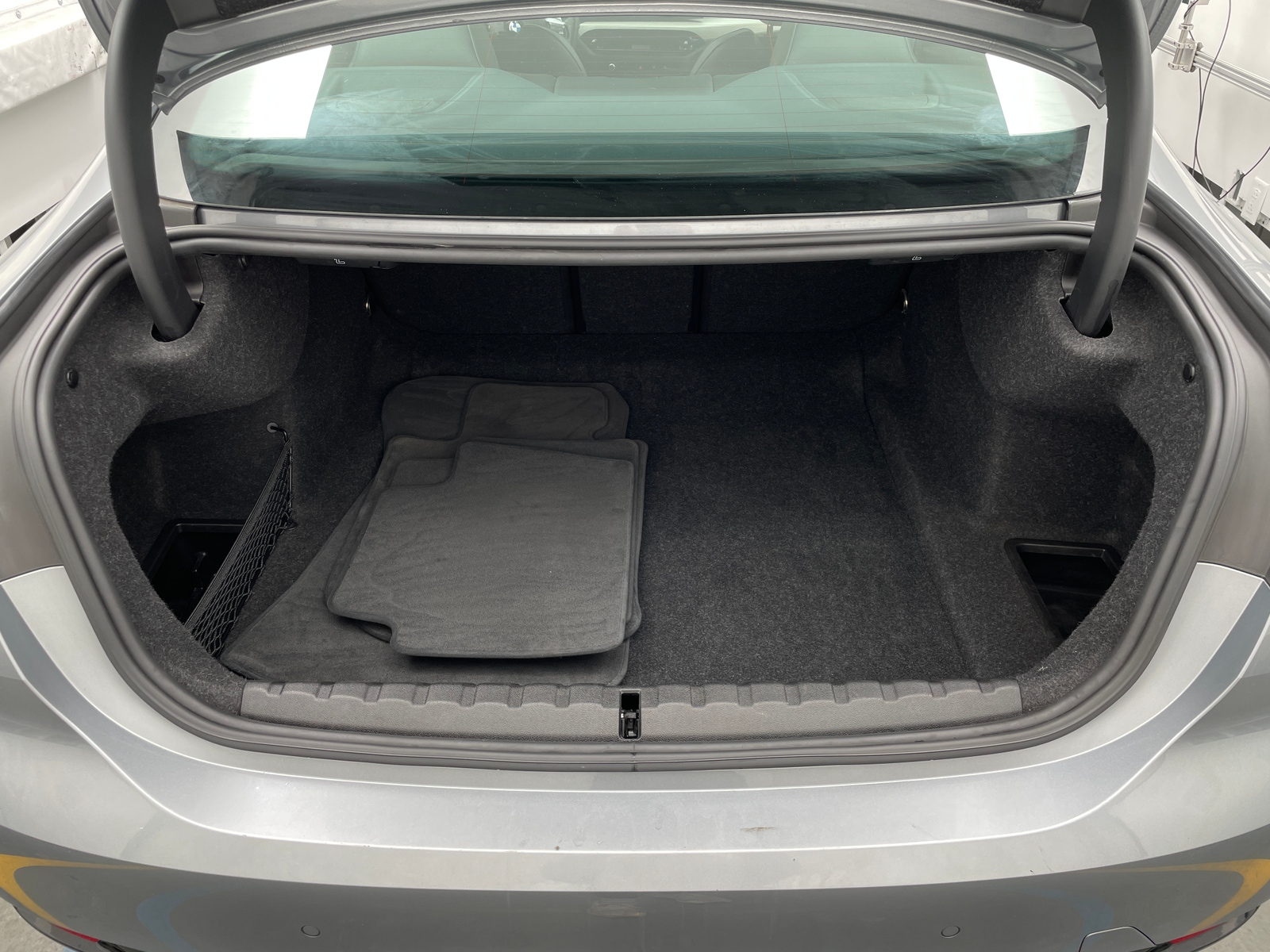 Thumbnail: 2025 BMW 4 Series - 4