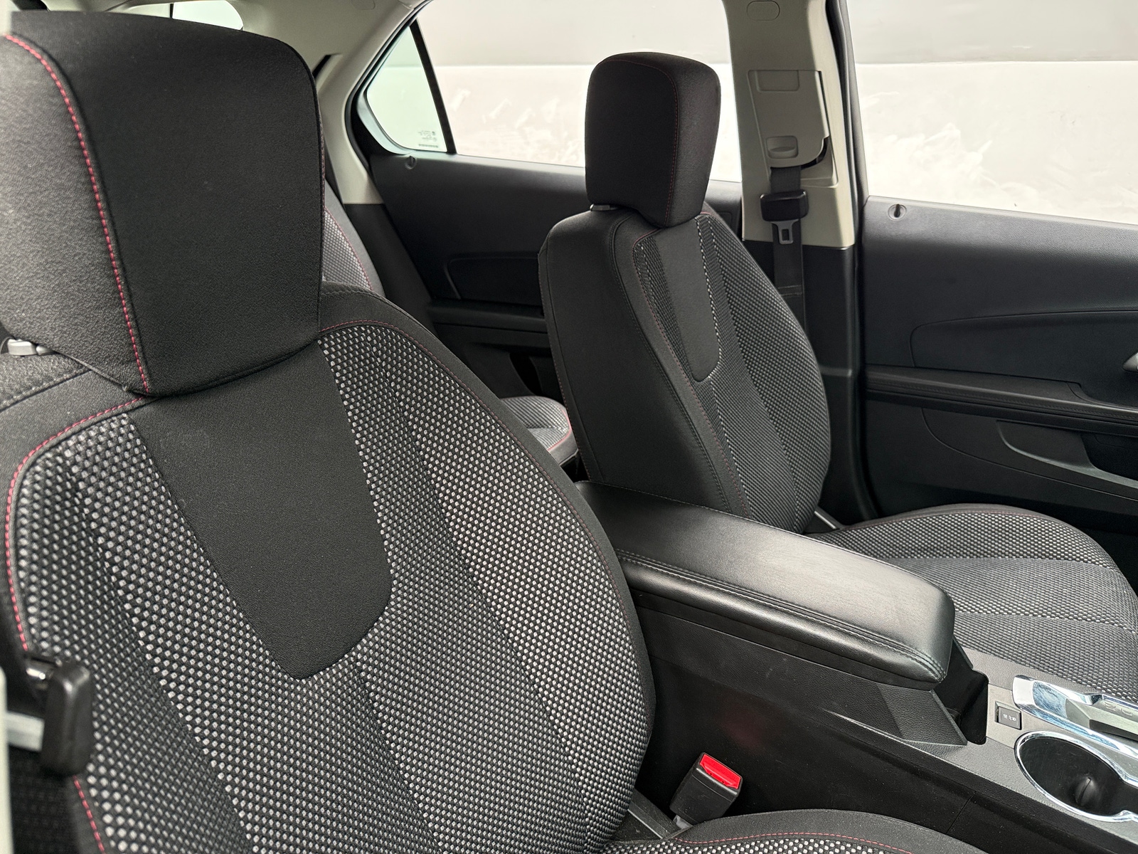 Thumbnail: 2017 Chevrolet Equinox - 2