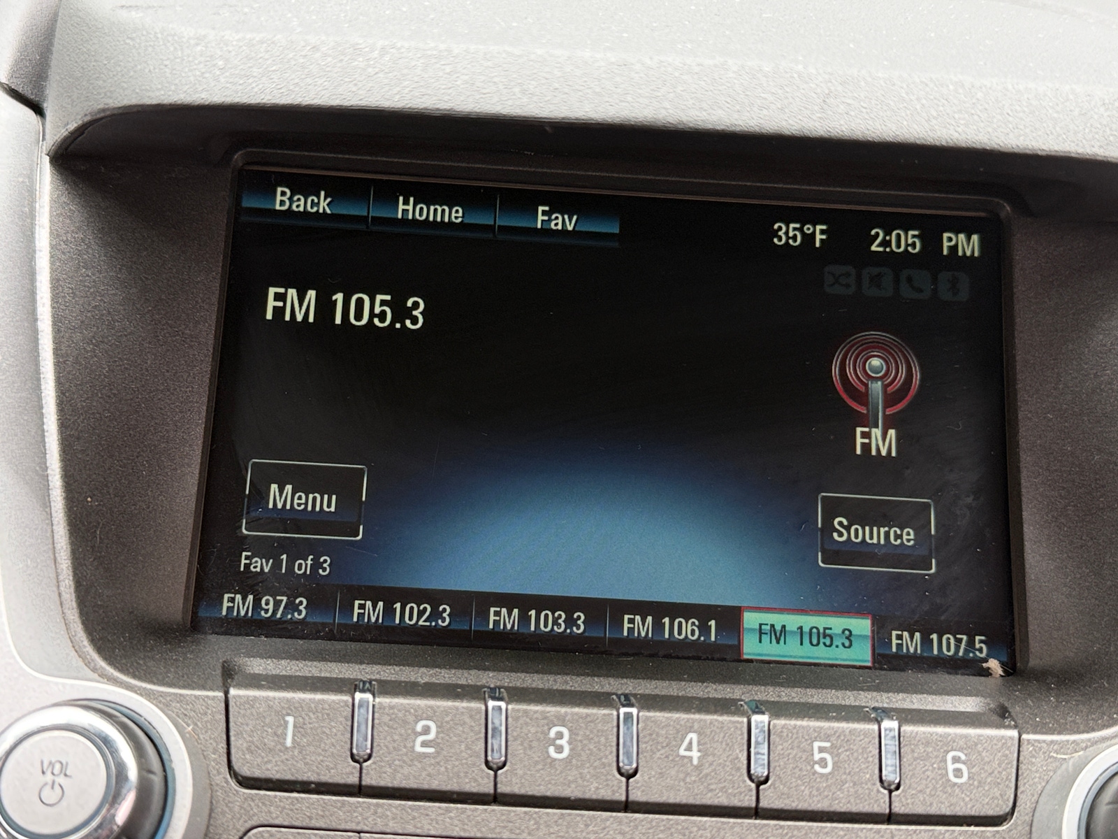 Thumbnail: 2017 Chevrolet Equinox - 4