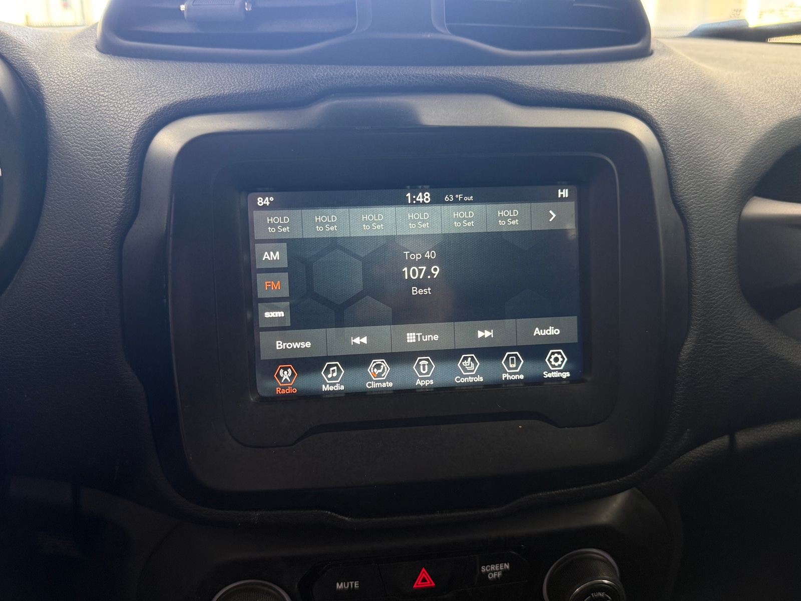 Thumbnail: 2020 Jeep Renegade - 4