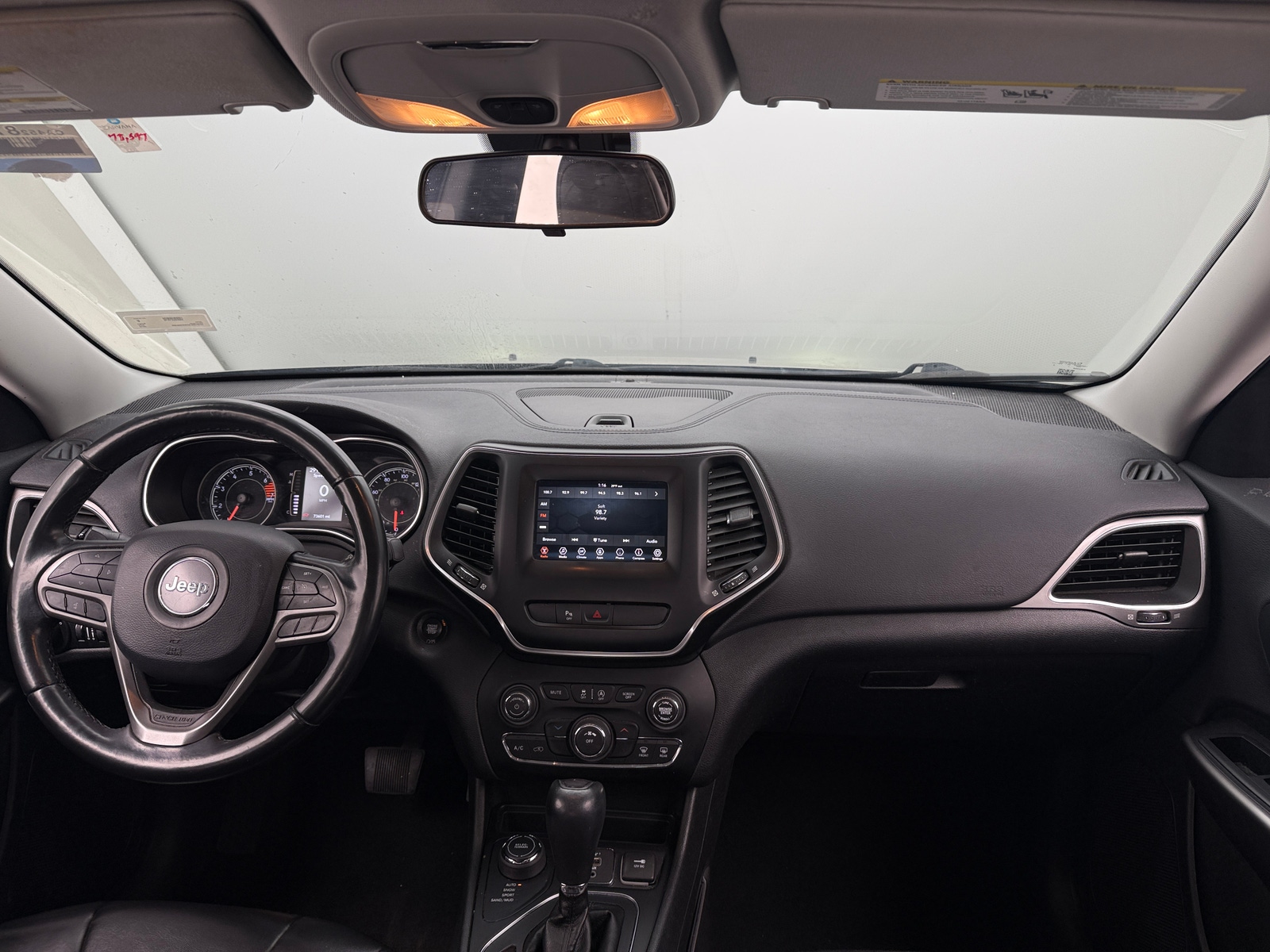 Thumbnail: 2019 Jeep Cherokee - 3