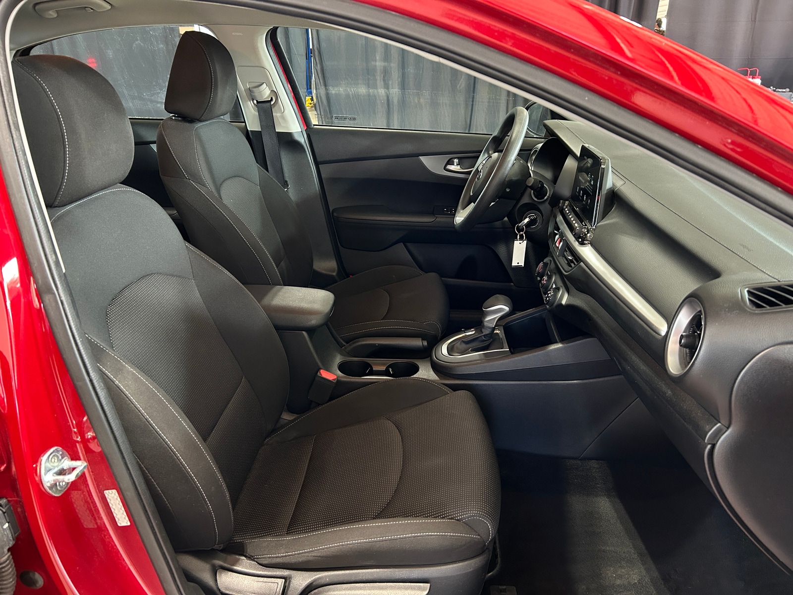 Thumbnail: 2021 Kia Forte - 2