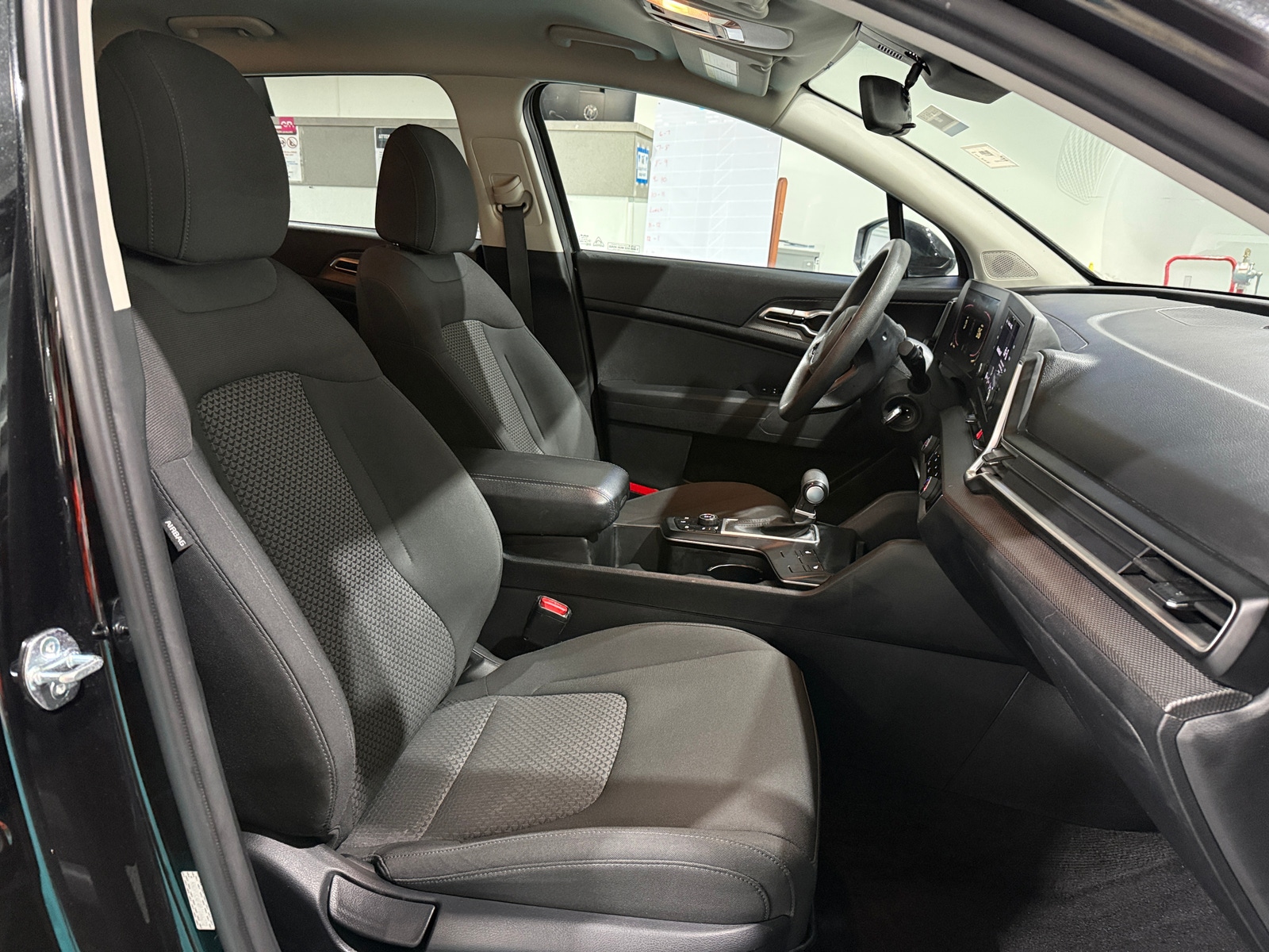 Thumbnail: 2023 Kia Sportage - 2