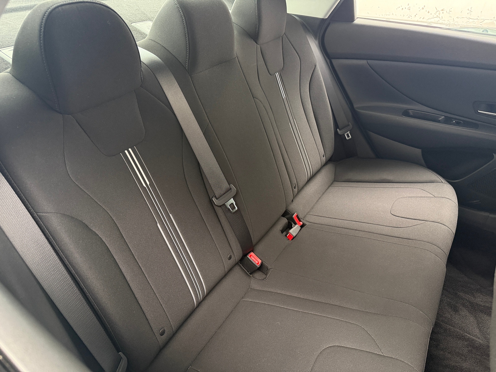 Thumbnail: 2021 Hyundai Elantra - 6