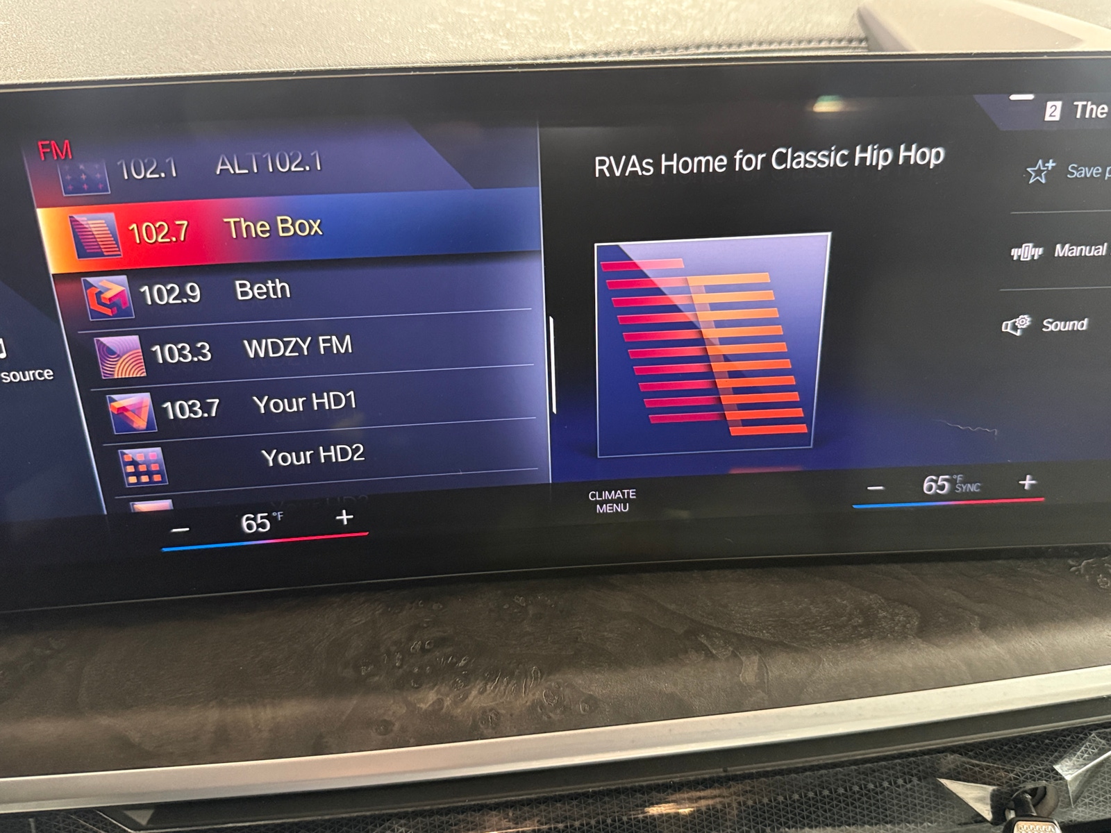 Thumbnail: 2023 BMW X7 - 3