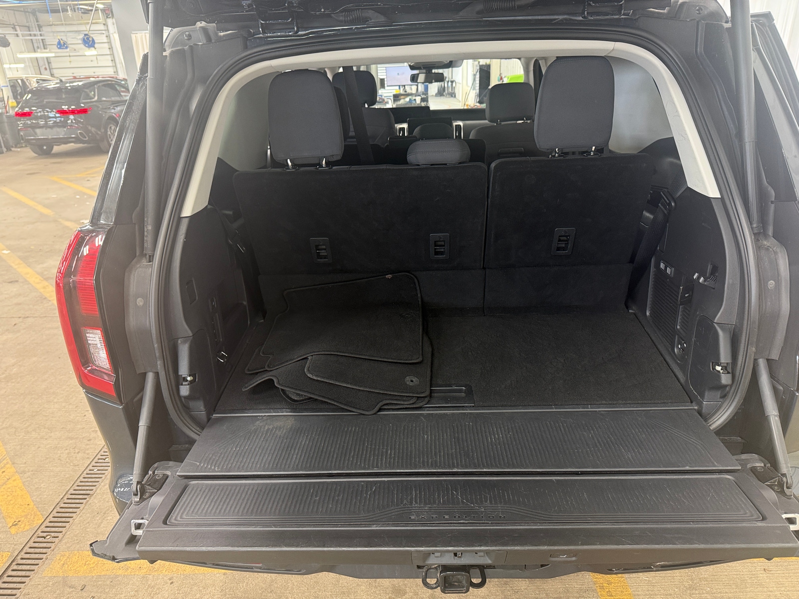 Thumbnail: 2025 Ford Expedition - 7