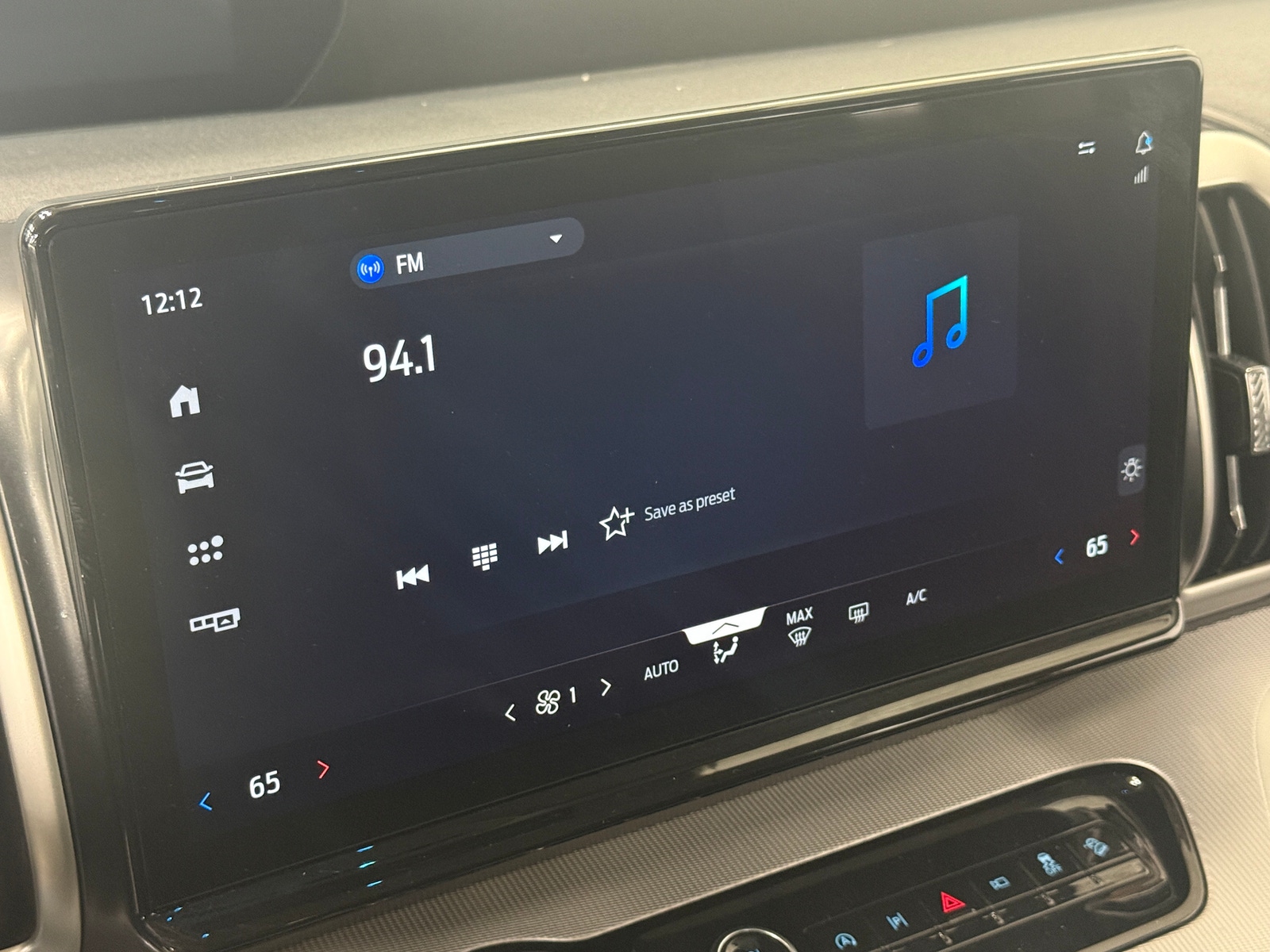 Thumbnail: 2025 Ford Expedition - 4