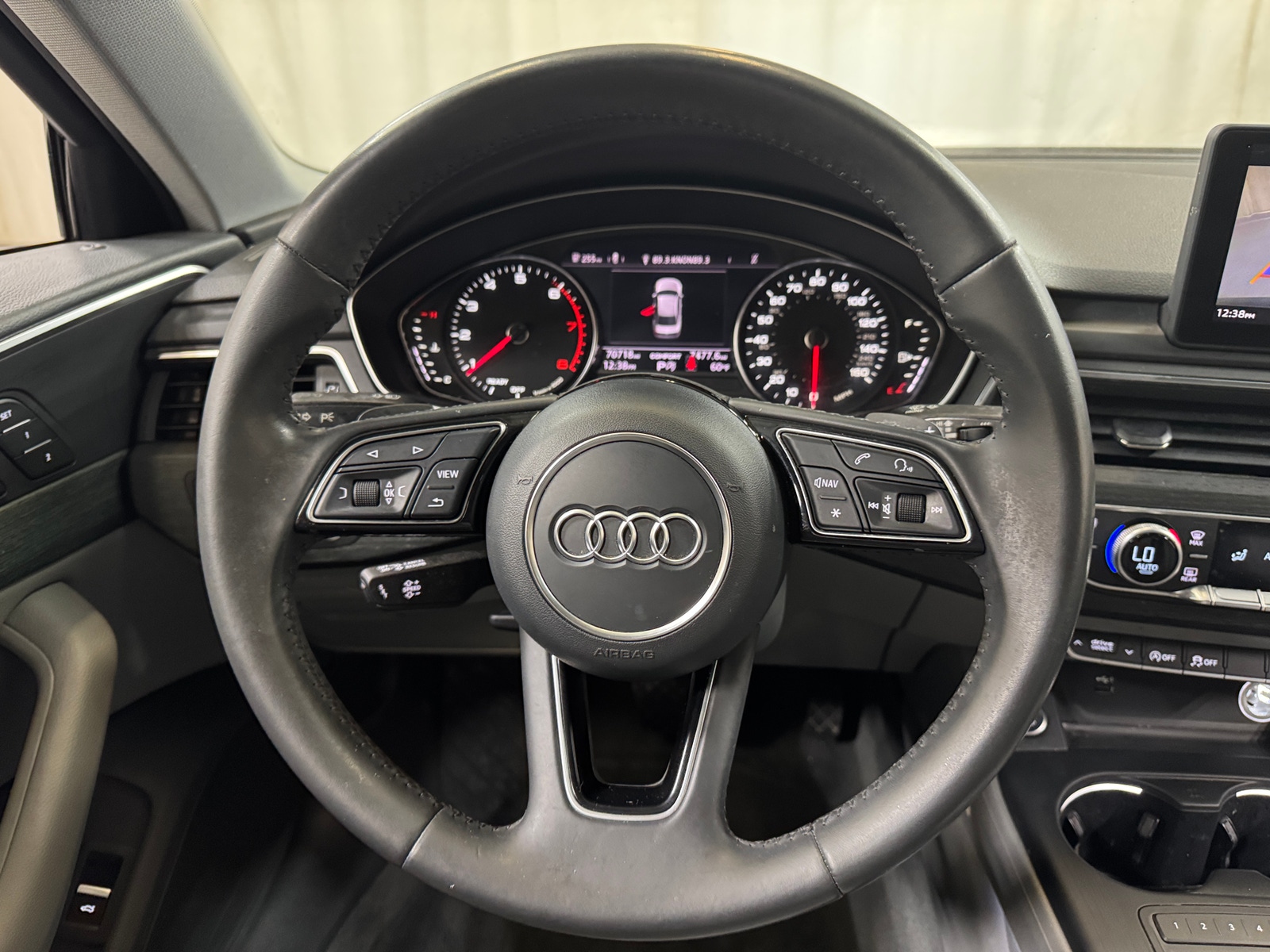 Thumbnail: 2018 Audi A4 - 4