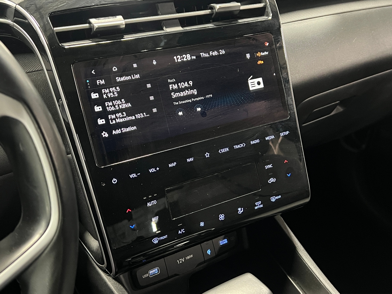 Thumbnail: 2023 Hyundai Santa Cruz - 4