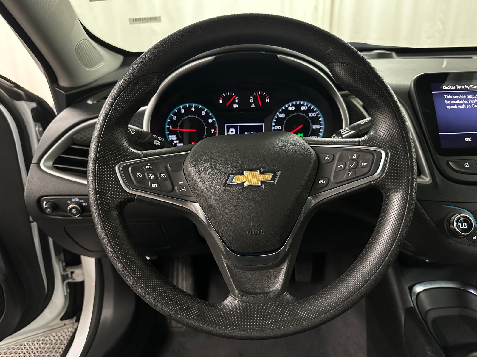 Thumbnail: 2024 Chevrolet Malibu - 5