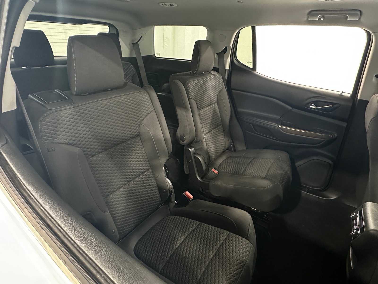 Thumbnail: 2019 GMC Acadia - 6