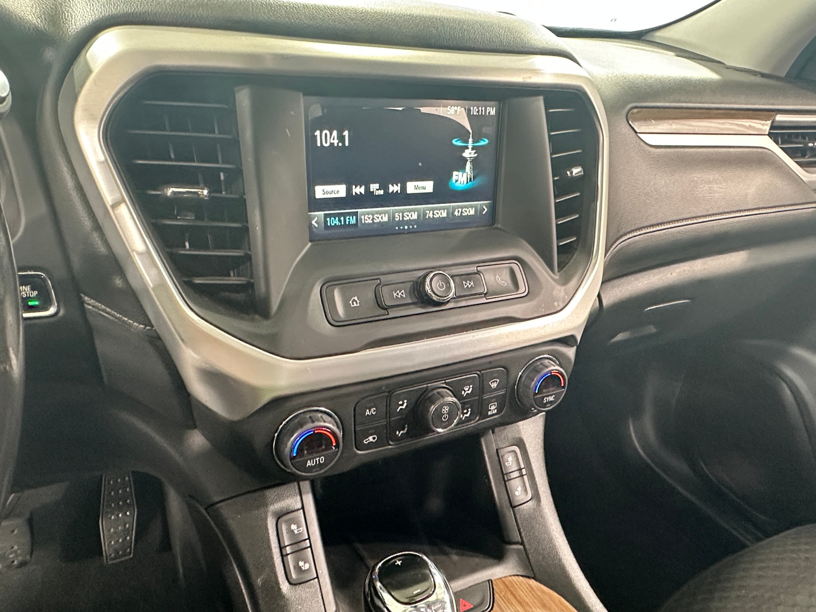 Thumbnail: 2019 GMC Acadia - 4