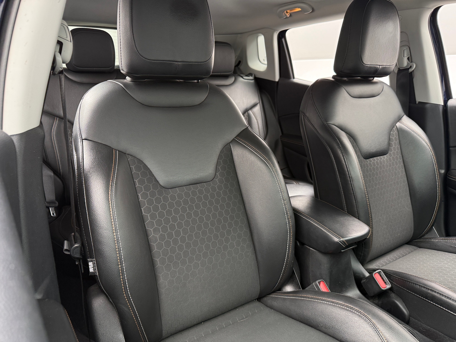 Thumbnail: 2018 Jeep Compass - 2