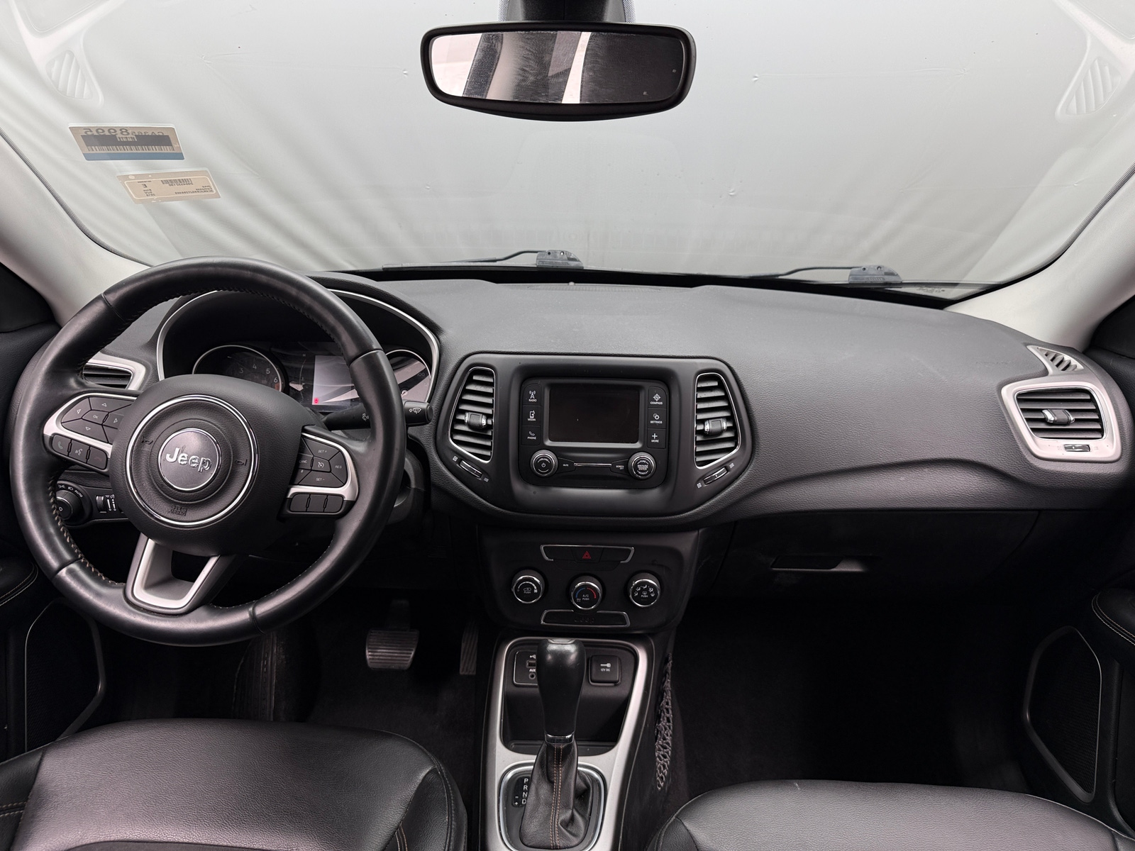 Thumbnail: 2018 Jeep Compass - 3