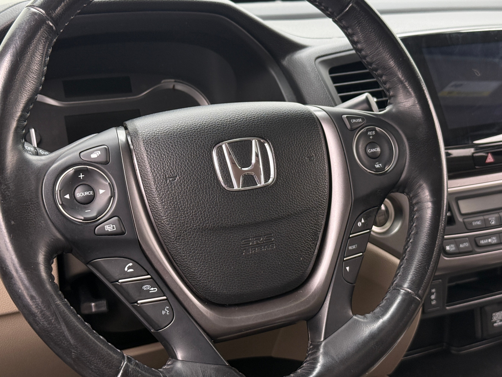 Thumbnail: 2019 Honda Ridgeline - 4