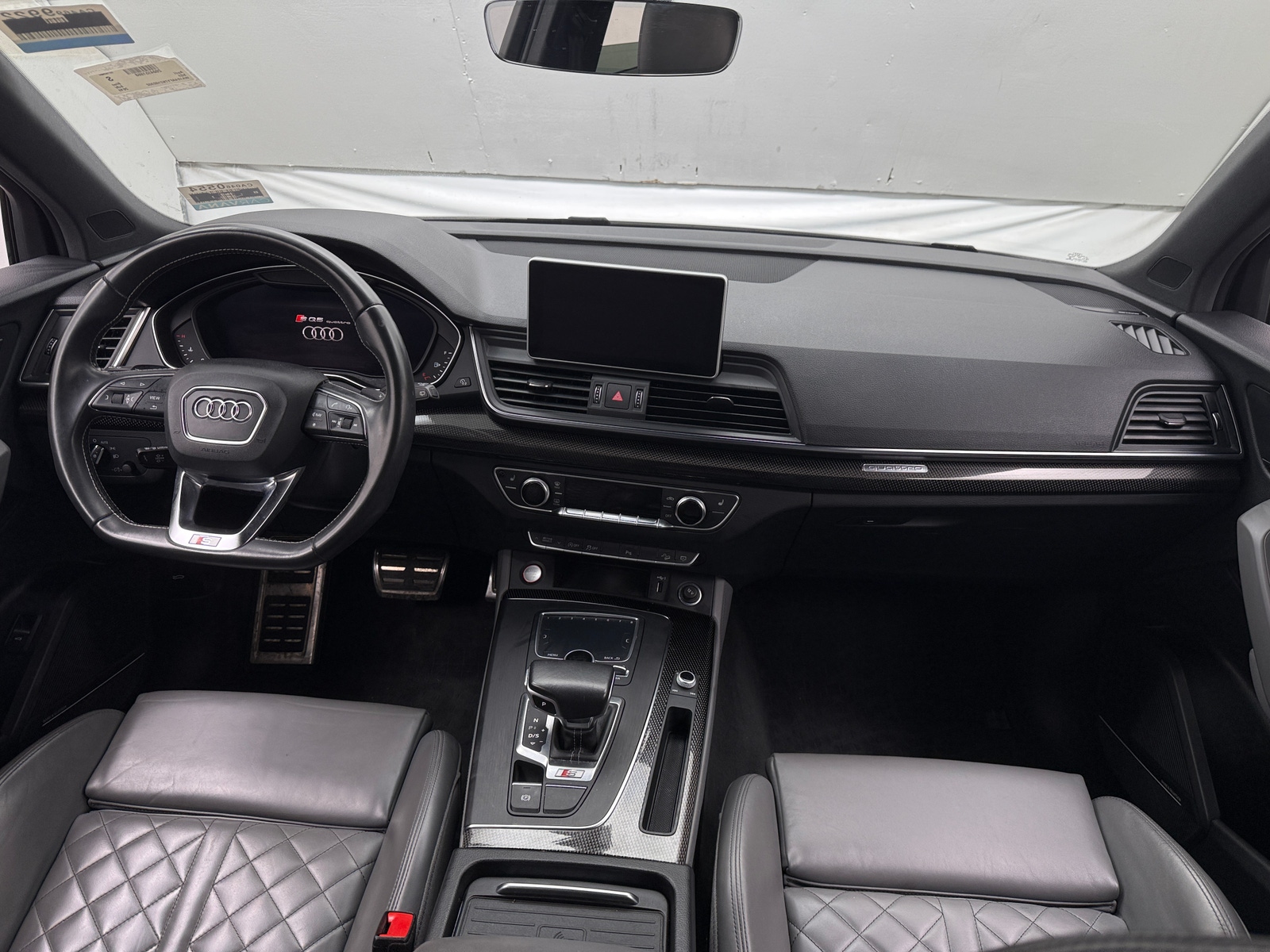 Thumbnail: 2019 Audi SQ5 - 2