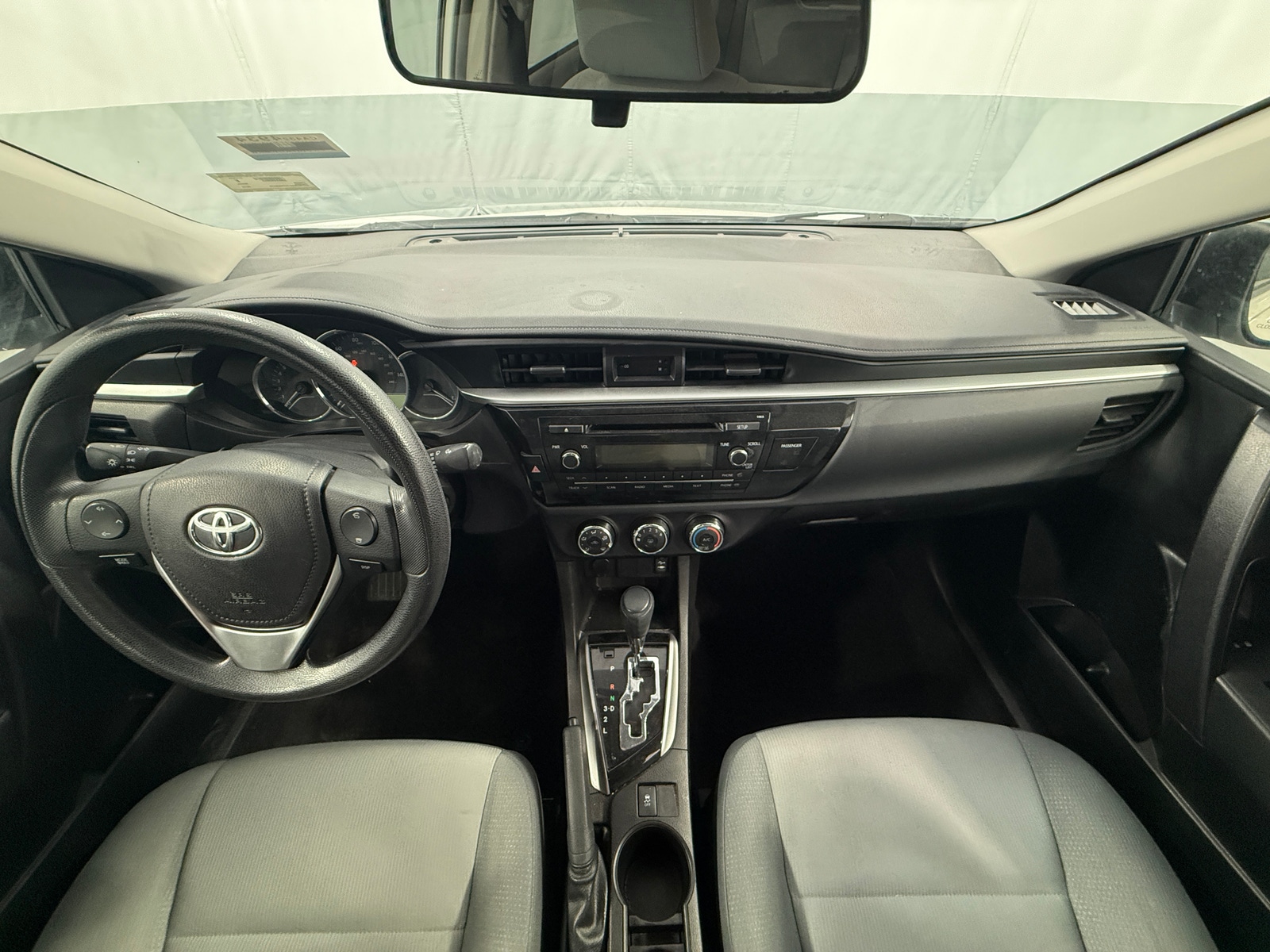 Thumbnail: 2015 Toyota Corolla - 3