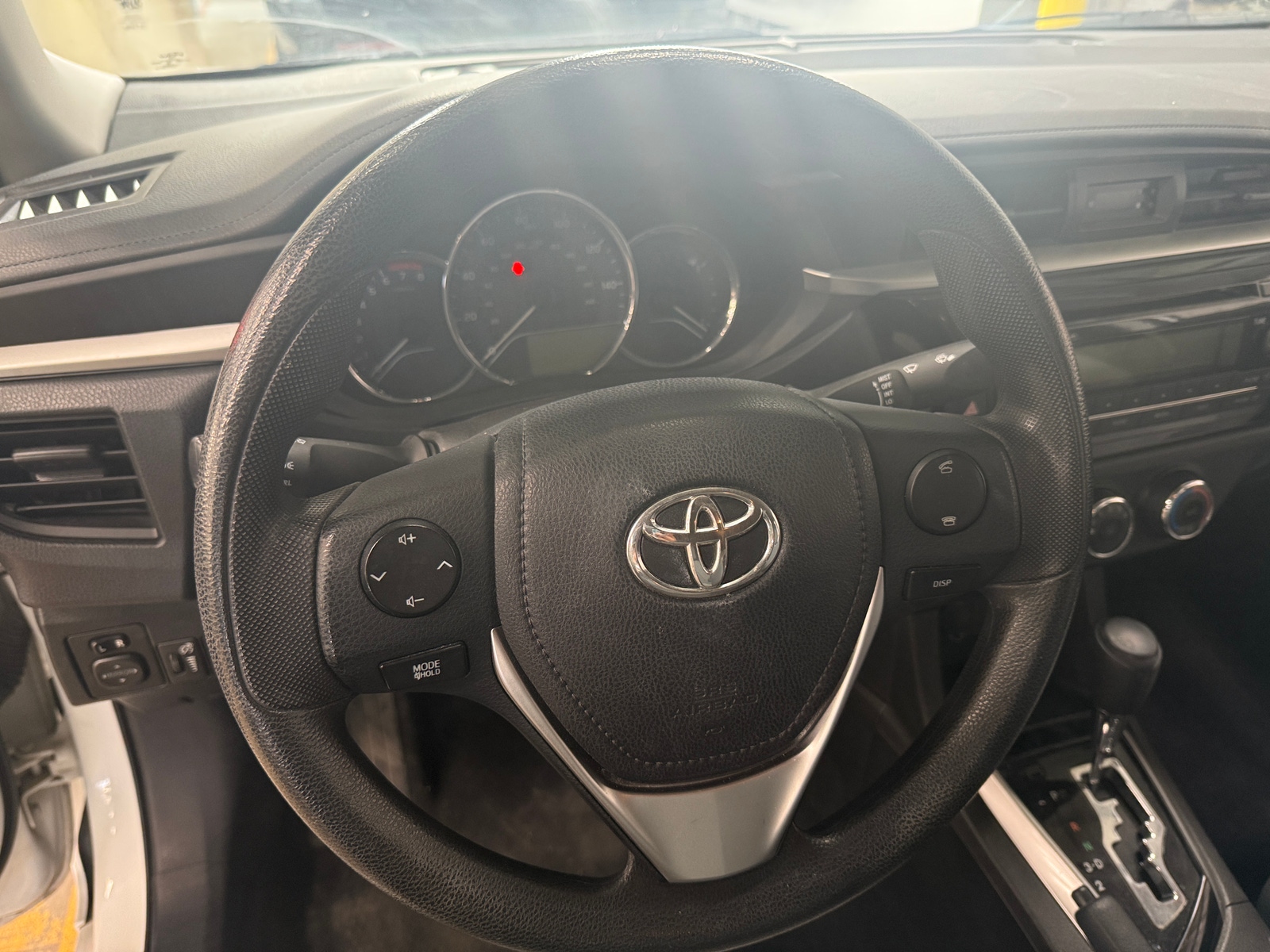 Thumbnail: 2015 Toyota Corolla - 5