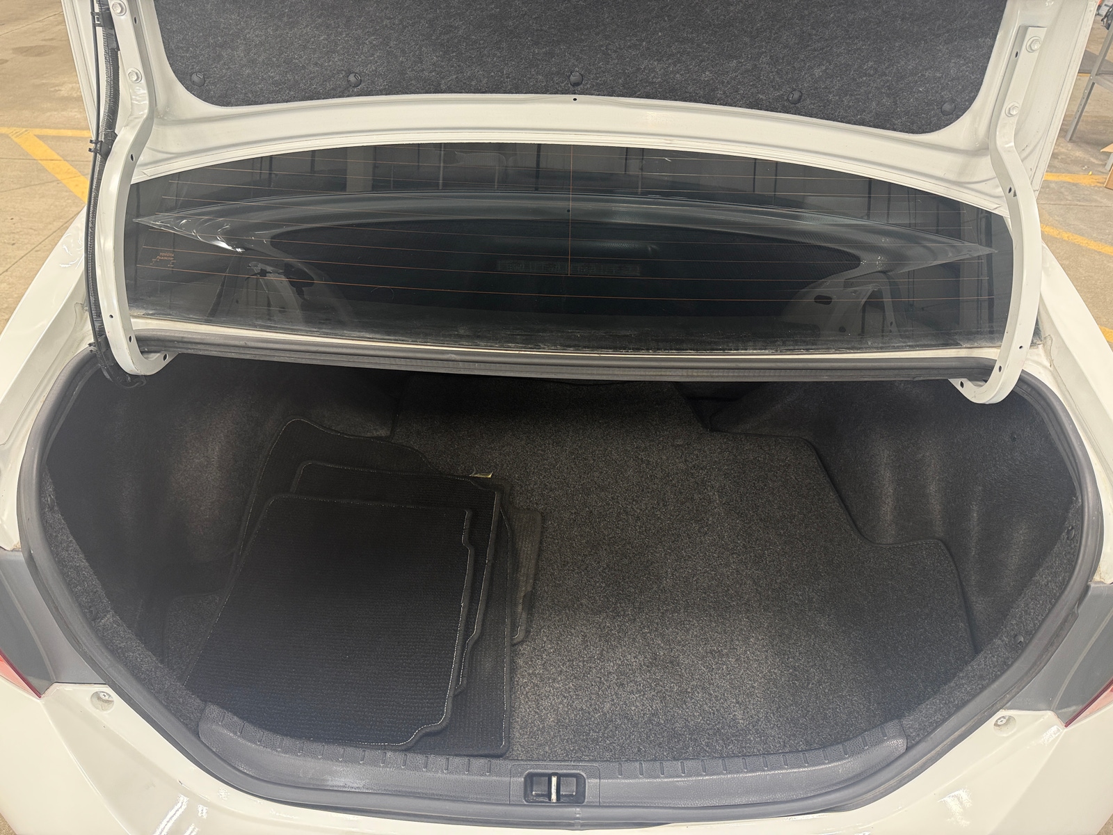 Thumbnail: 2015 Toyota Corolla - 7