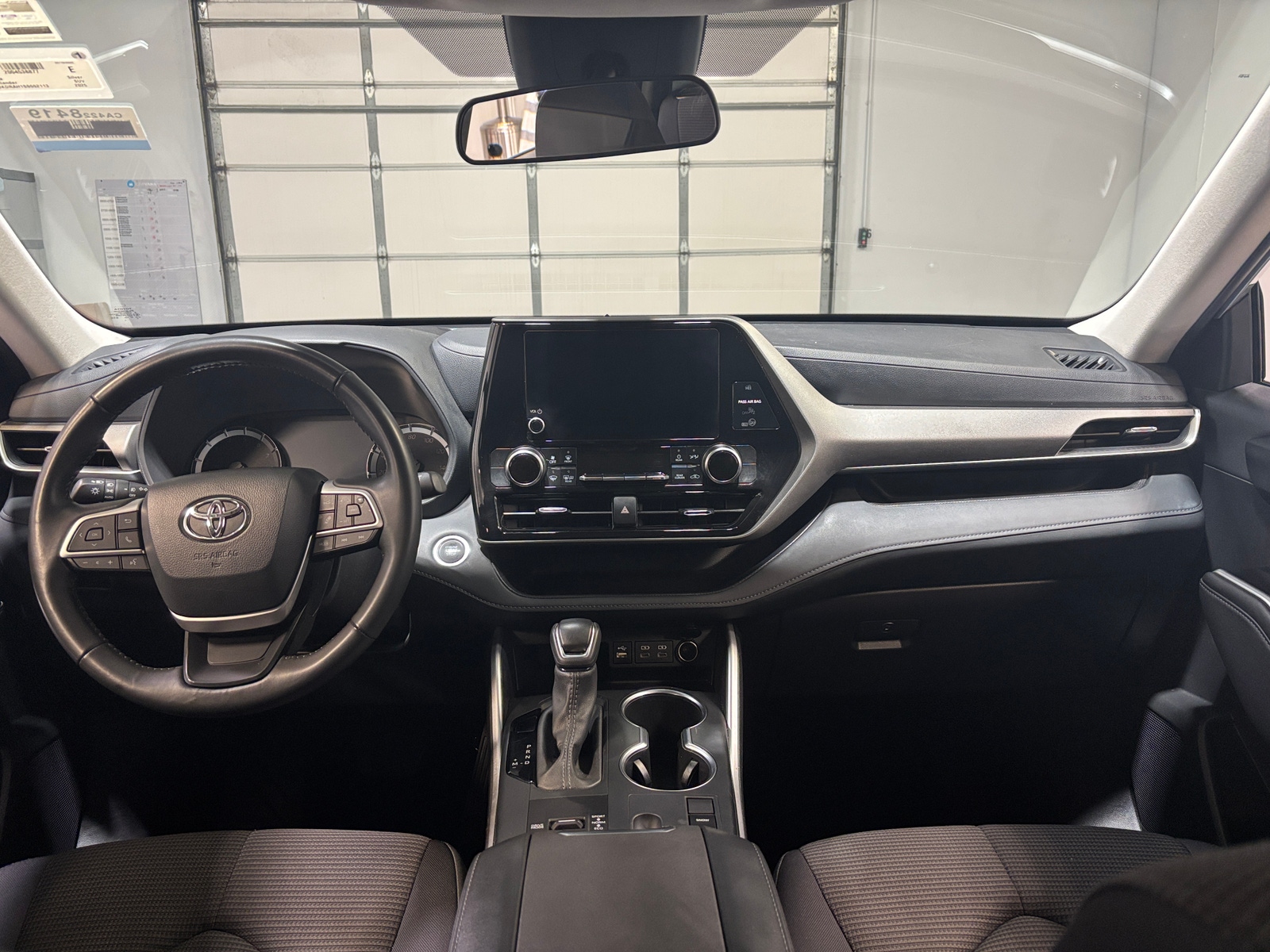 Thumbnail: 2025 Toyota Highlander - 3